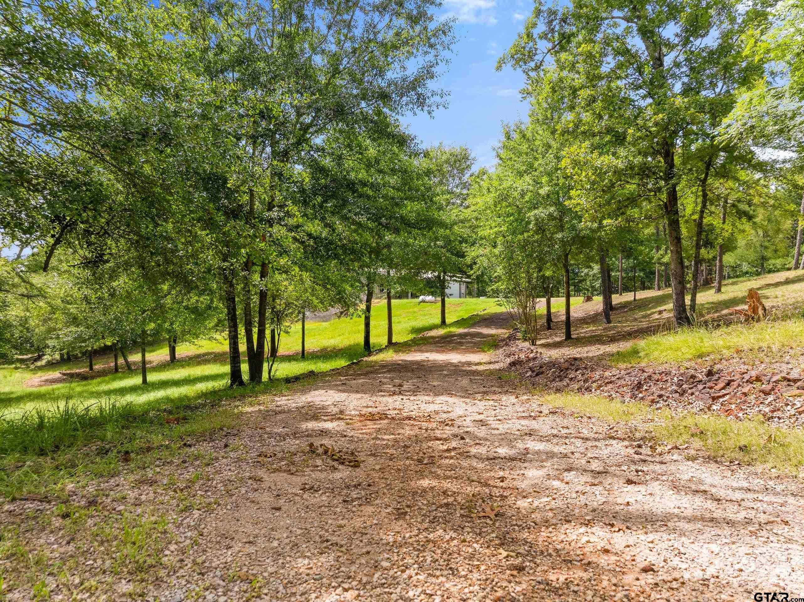 17379 County Road 318 — photo