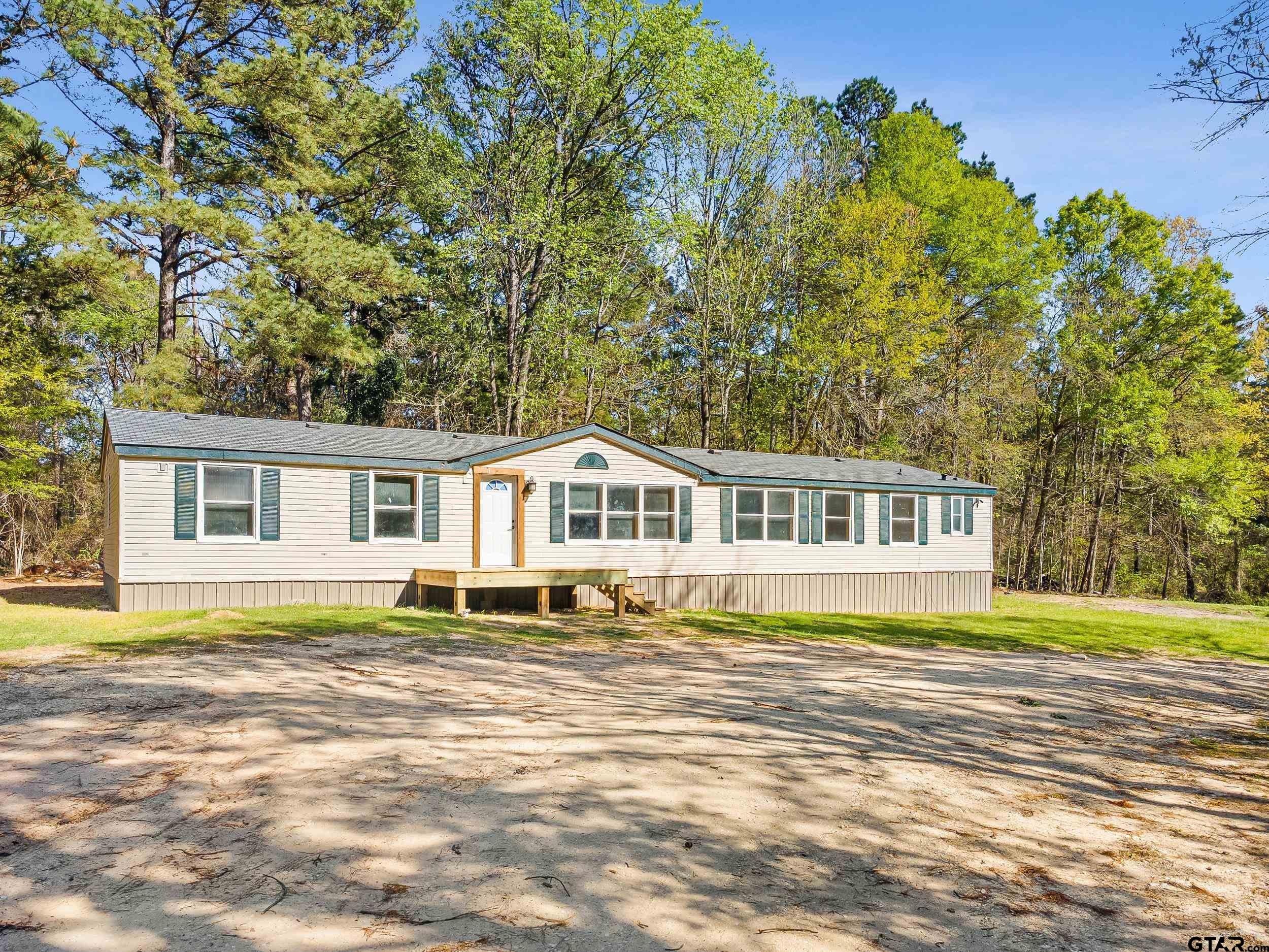180 SE County Road 4275 — photo