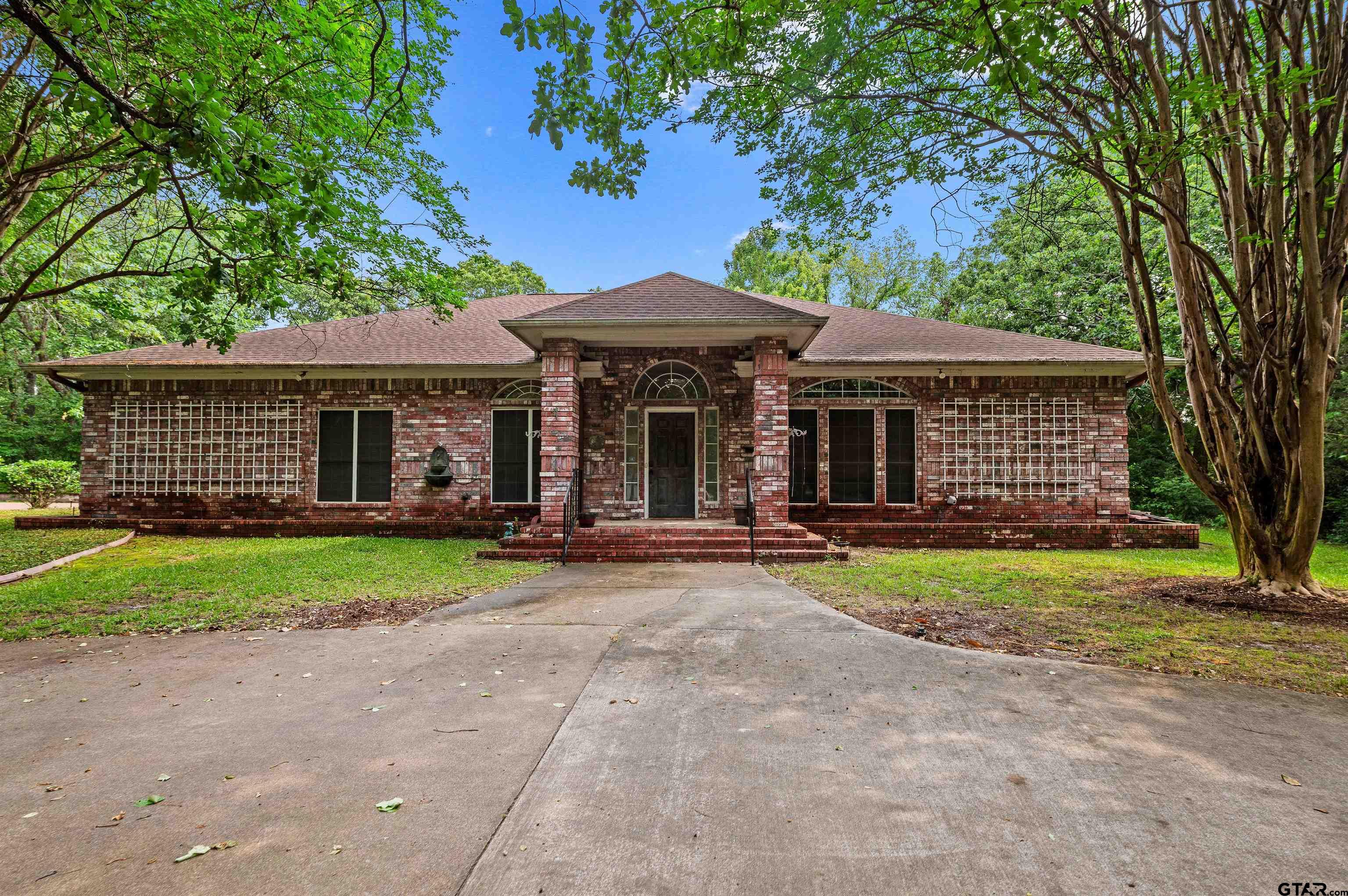 605 County Road 2310 — photo