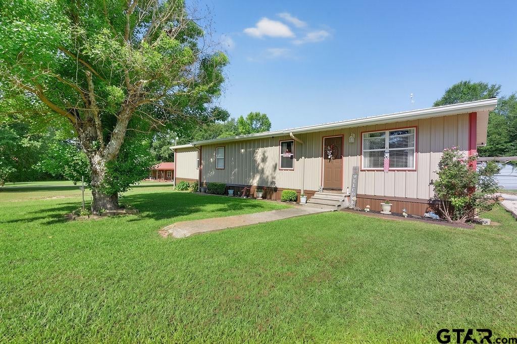 365 H Williams Rd — photo