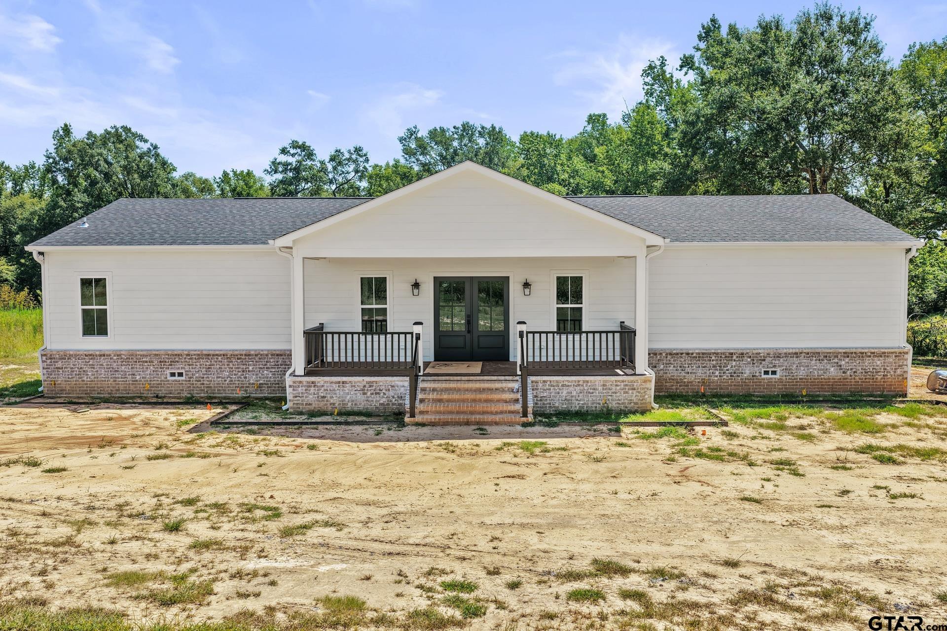 562 County Road 4230 — photo