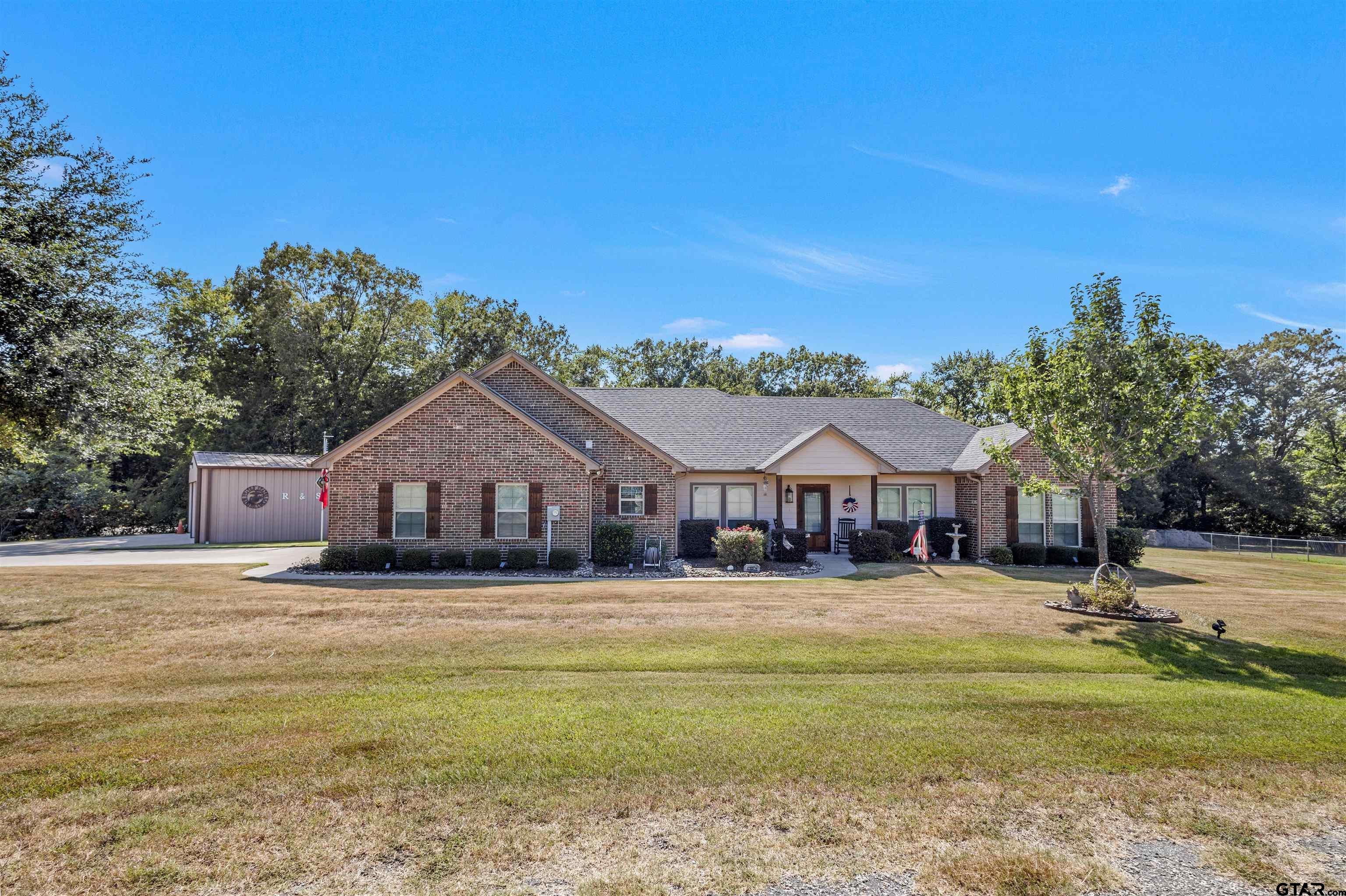 530 Rs County Road 4269 — photo