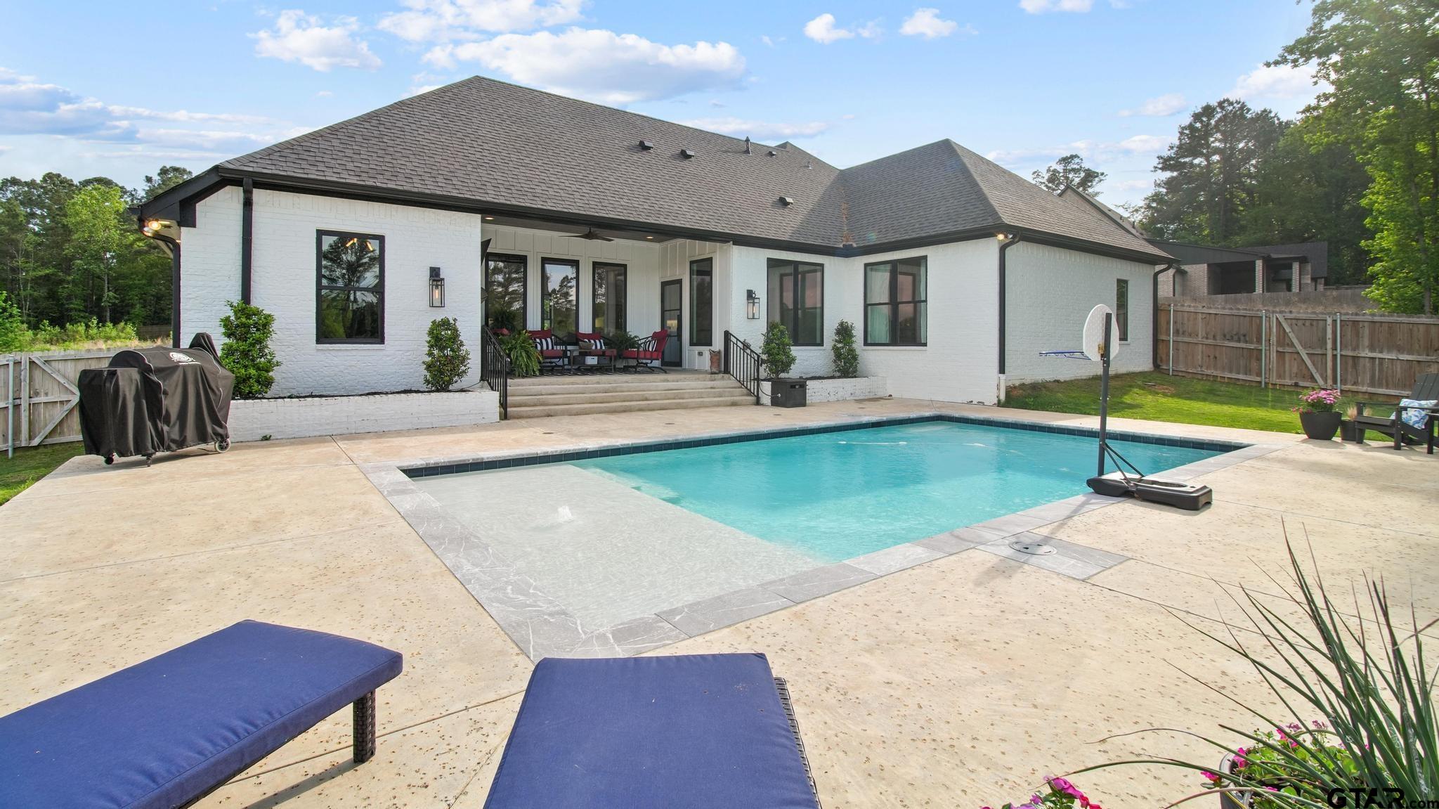 9290 Caddo Ridge CV — photo
