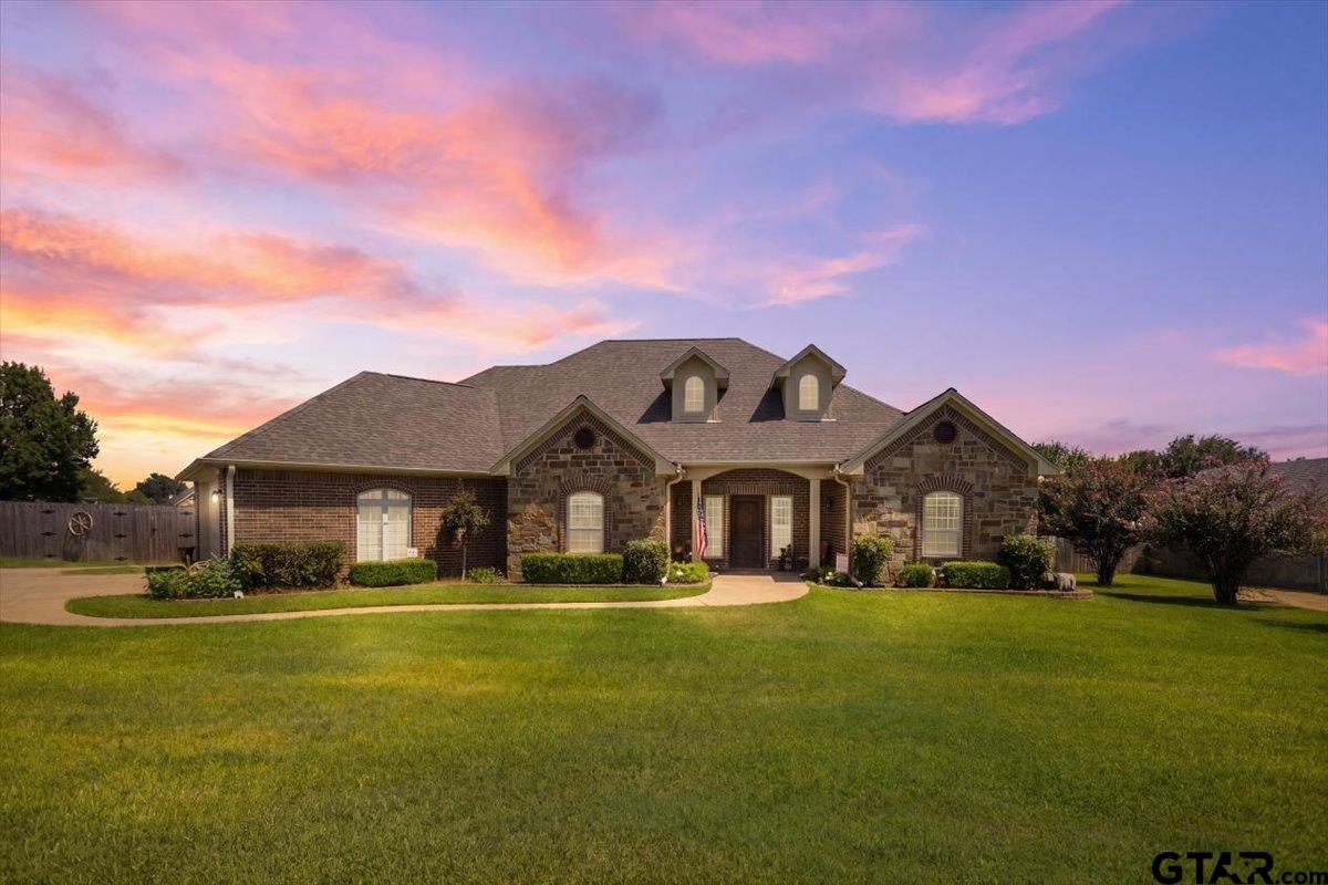 212 Pecan Park Dr — photo