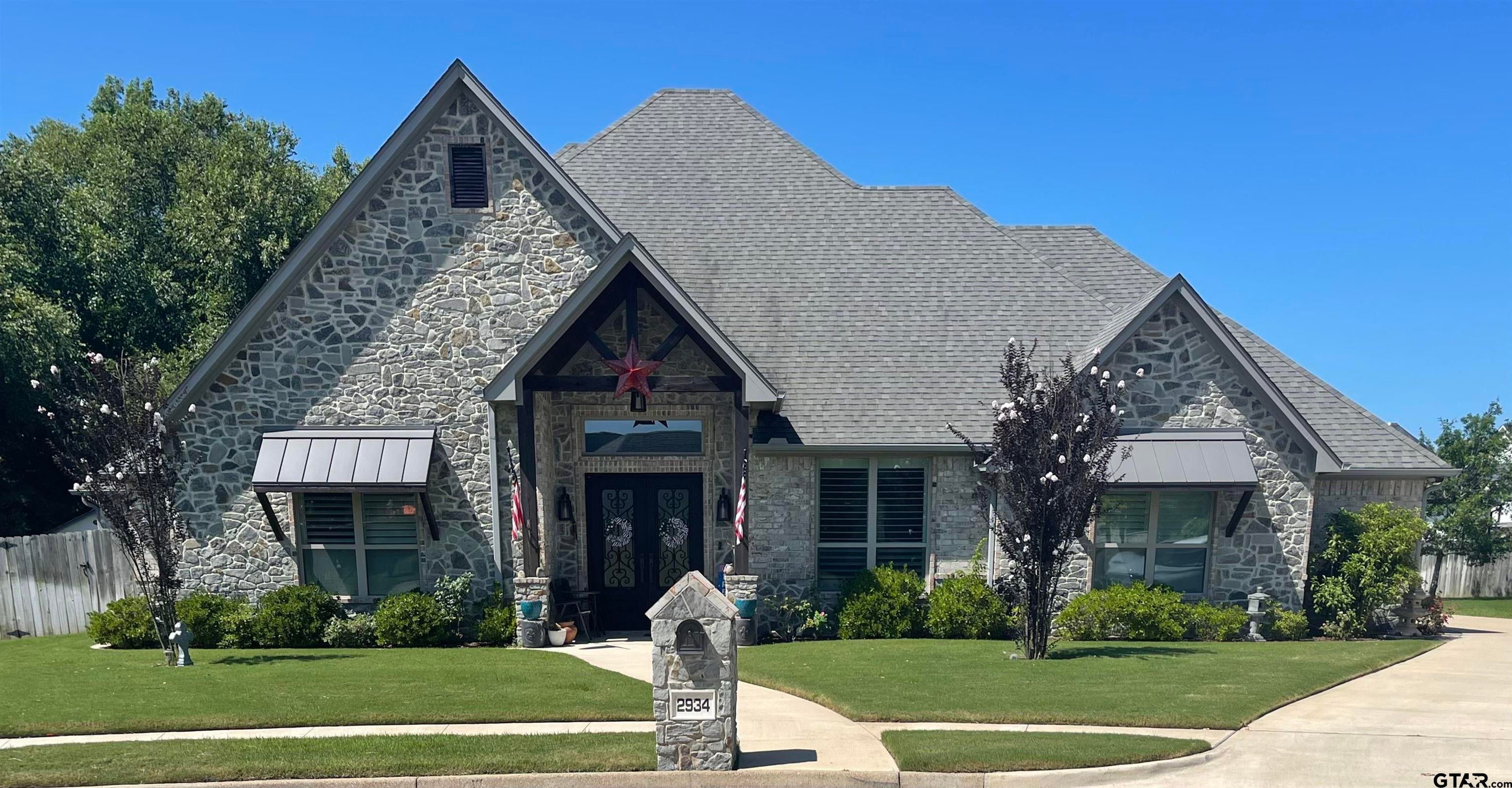 2934 Barton Creek Circle — photo