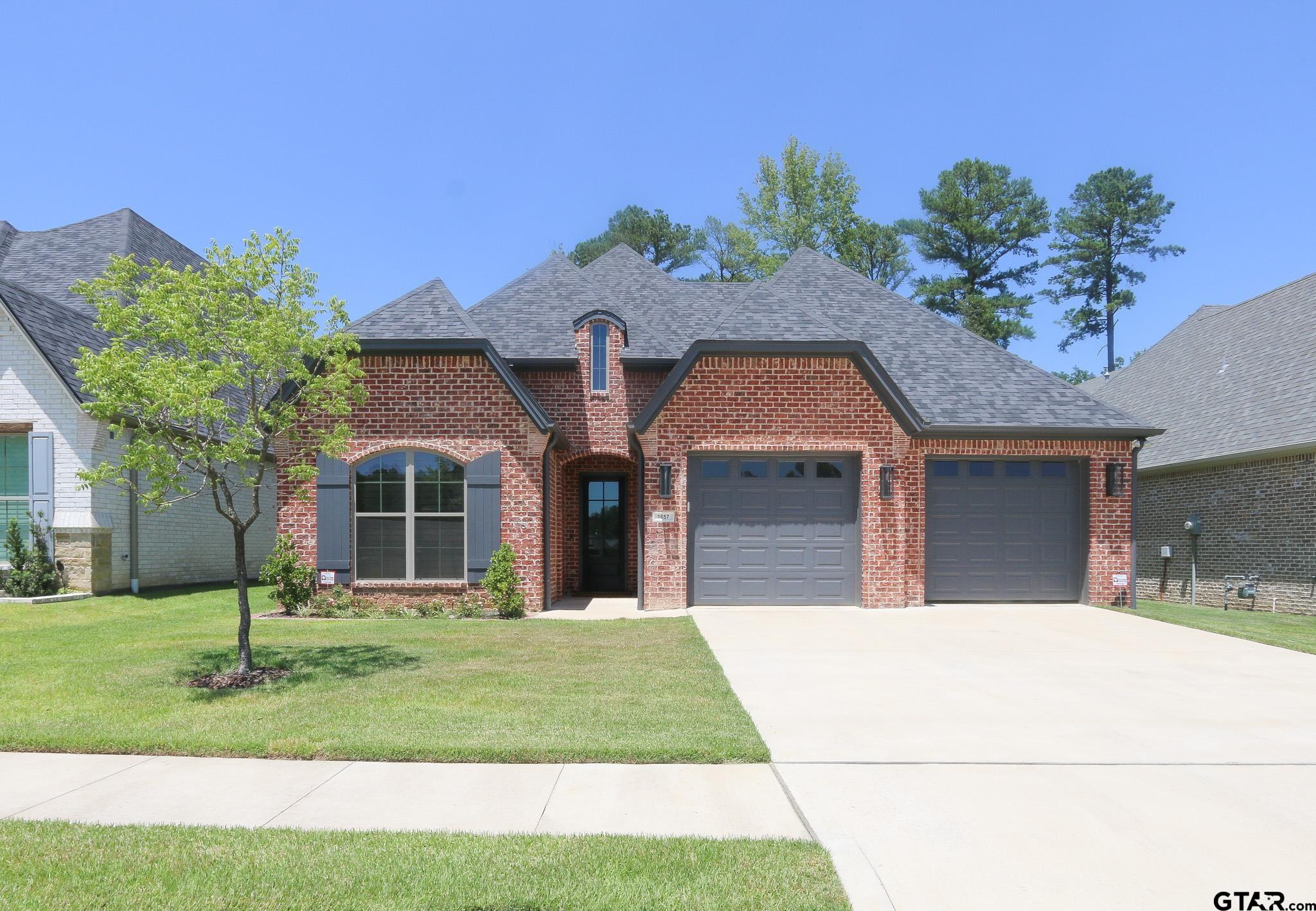 1657 Legacy Court — photo