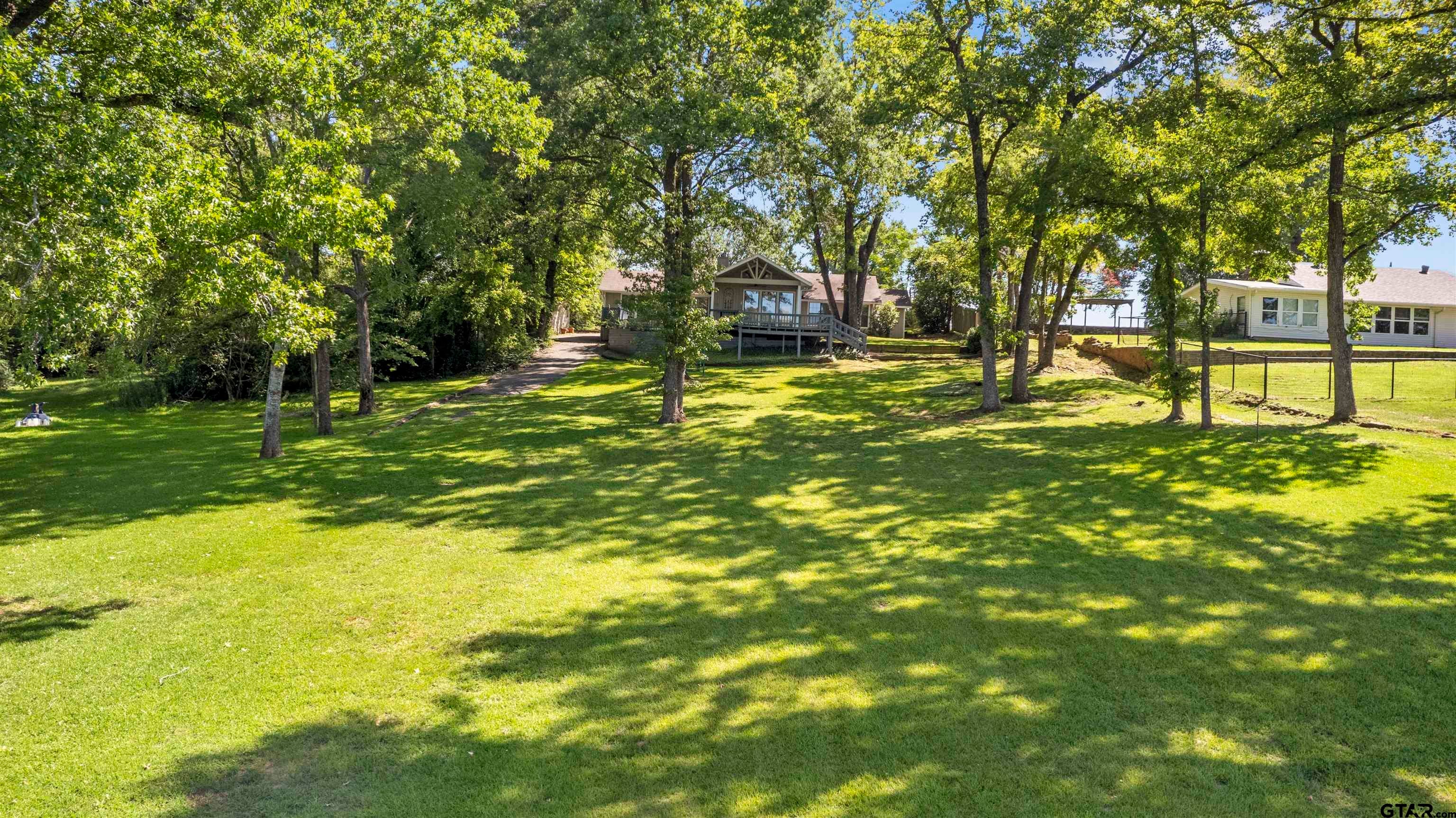 15460 McElroy Rd — photo