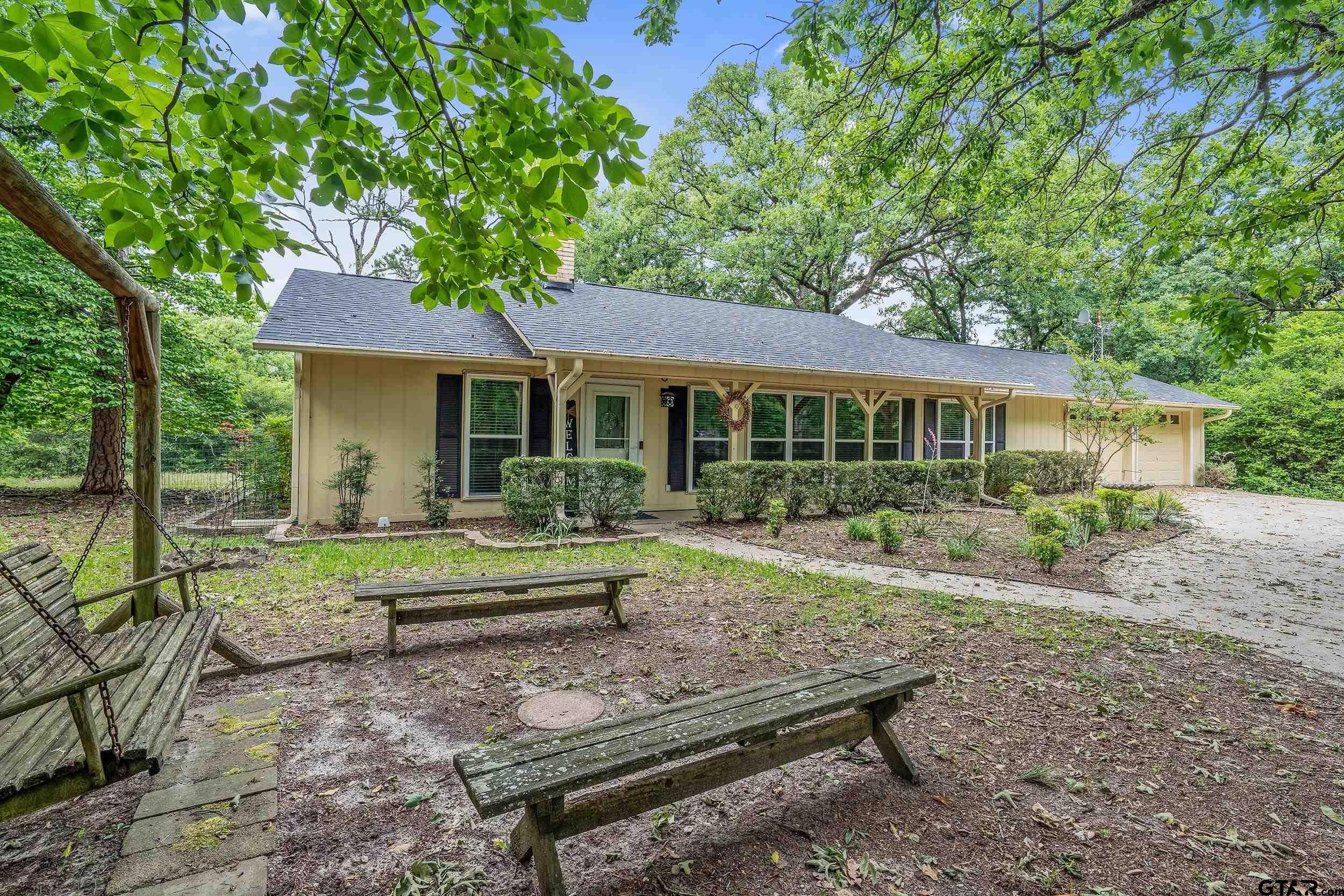 138 Green Knoll — photo