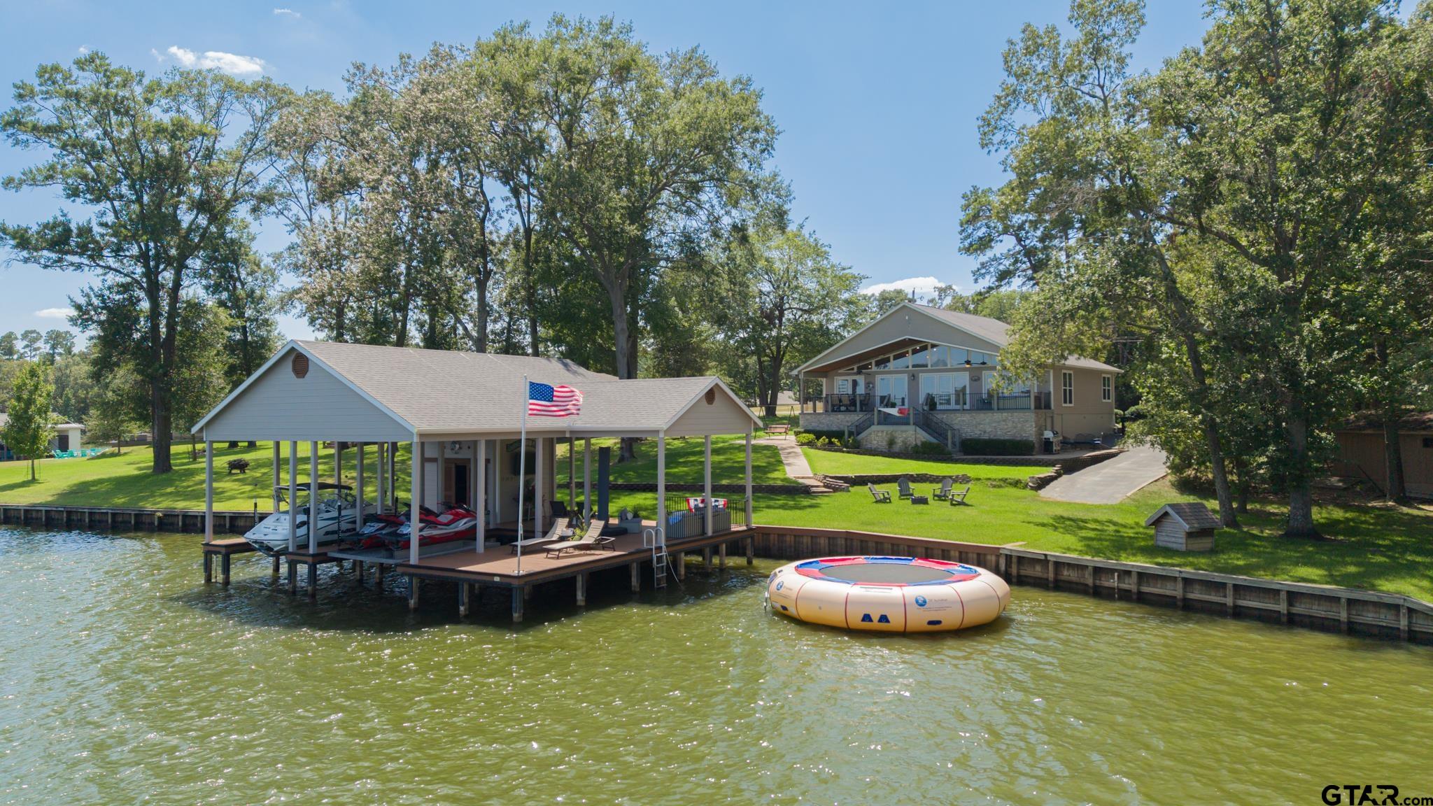 115 King Kent Ct — photo