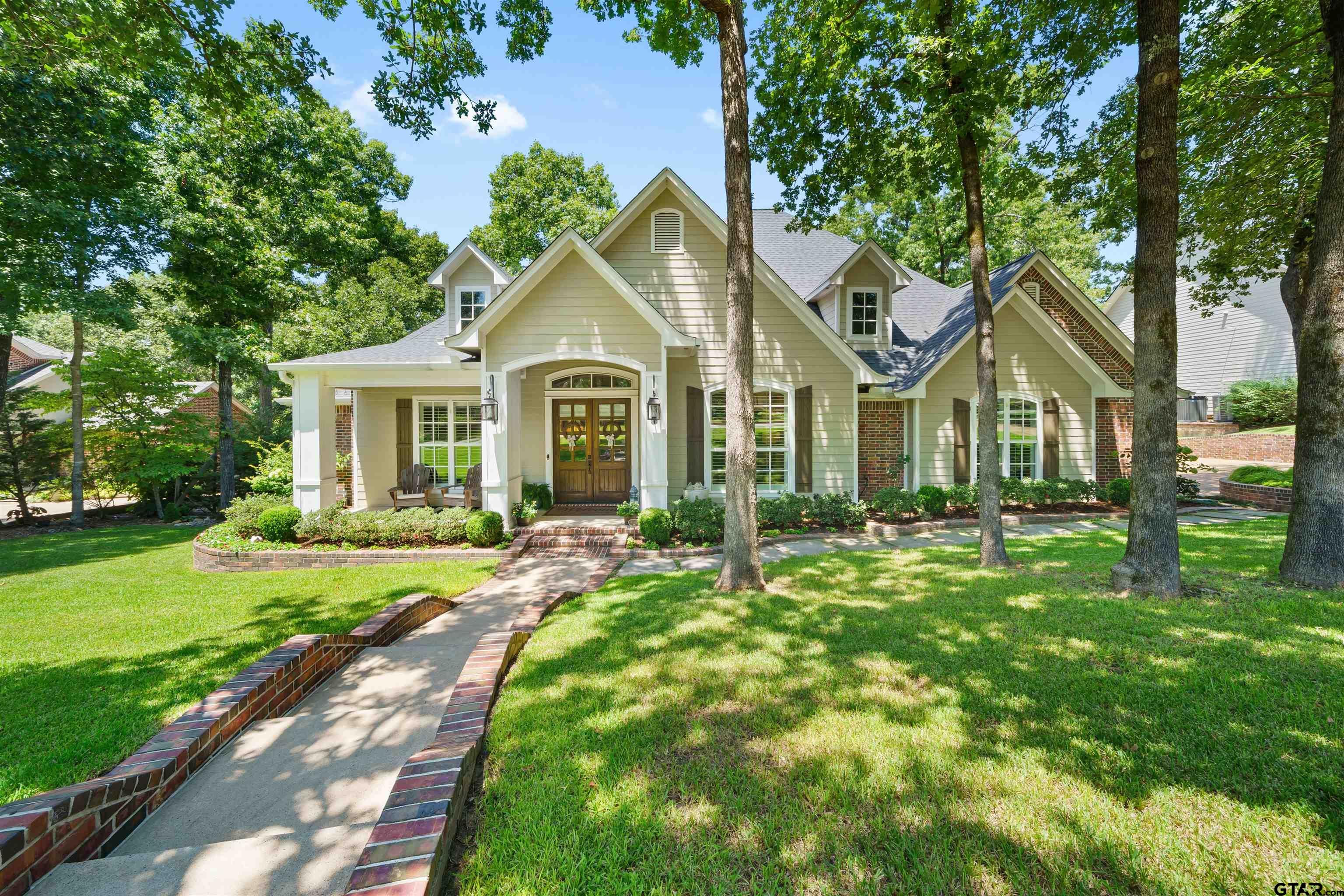 2075 Stonegate Valley Dr — photo