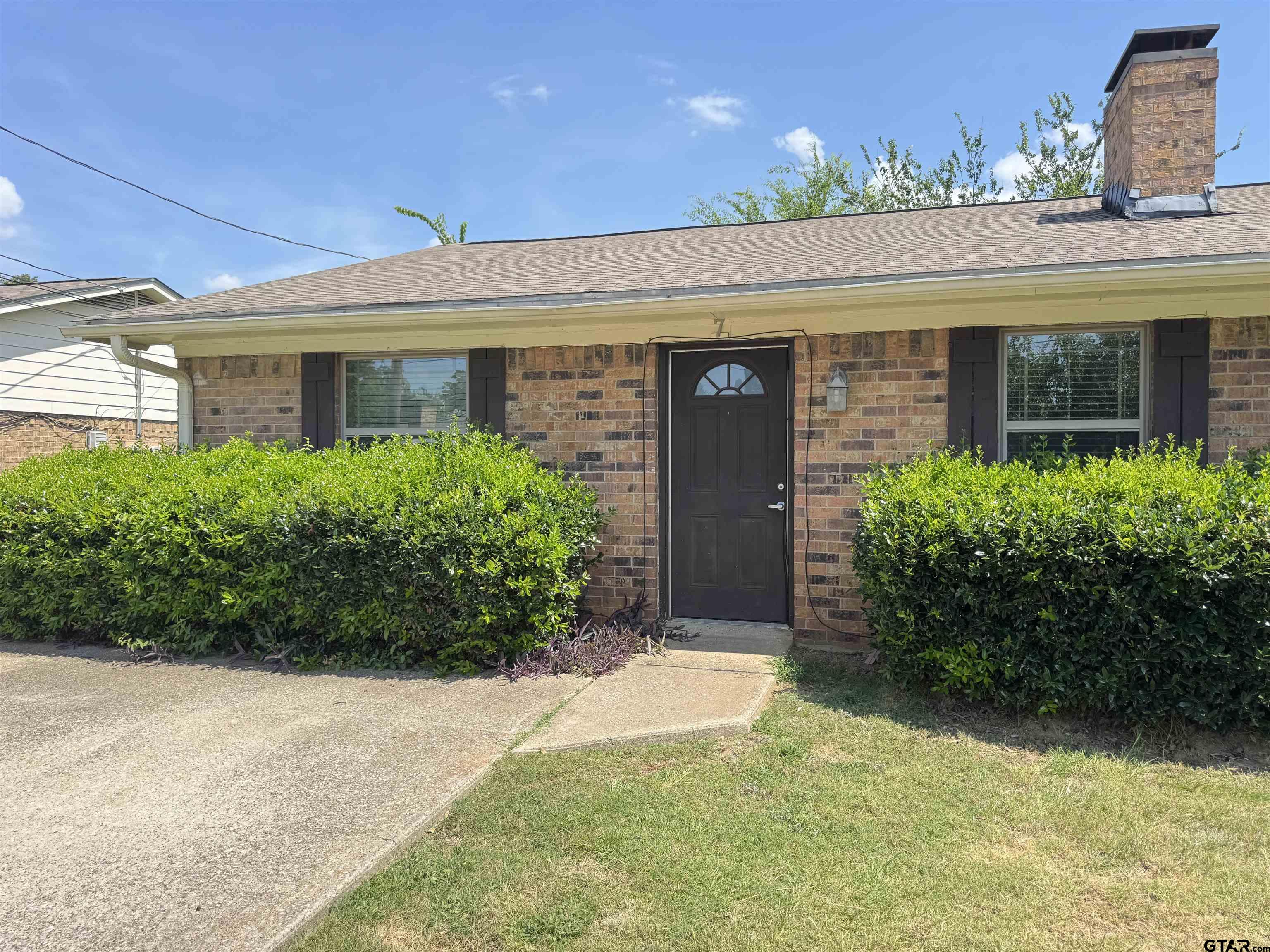 8414 Cambridge Dr #C25 — photo