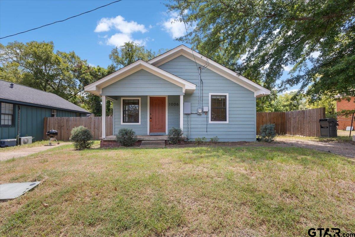 1006 Trezevant — photo