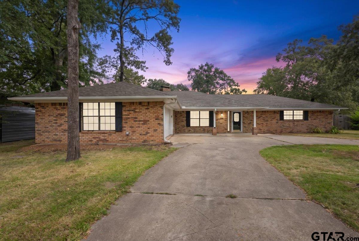 4846 Walnut Hill Dr — photo