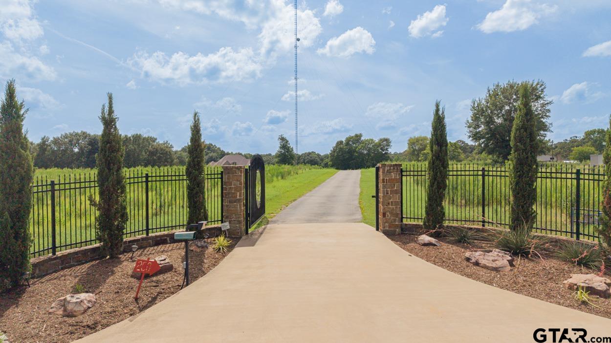 200 Weldon Lane, Longview, TX 75605 — photo 2