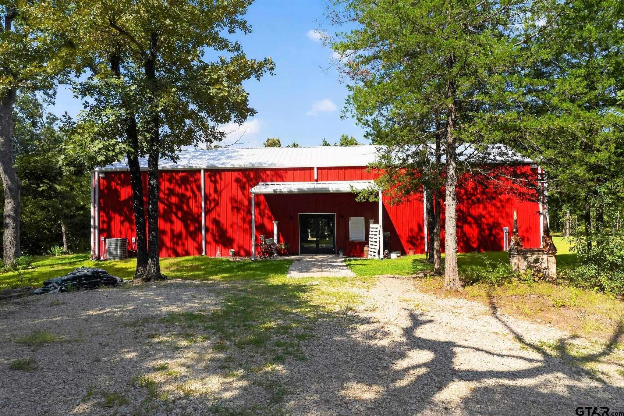 735 County Road 3211 — photo