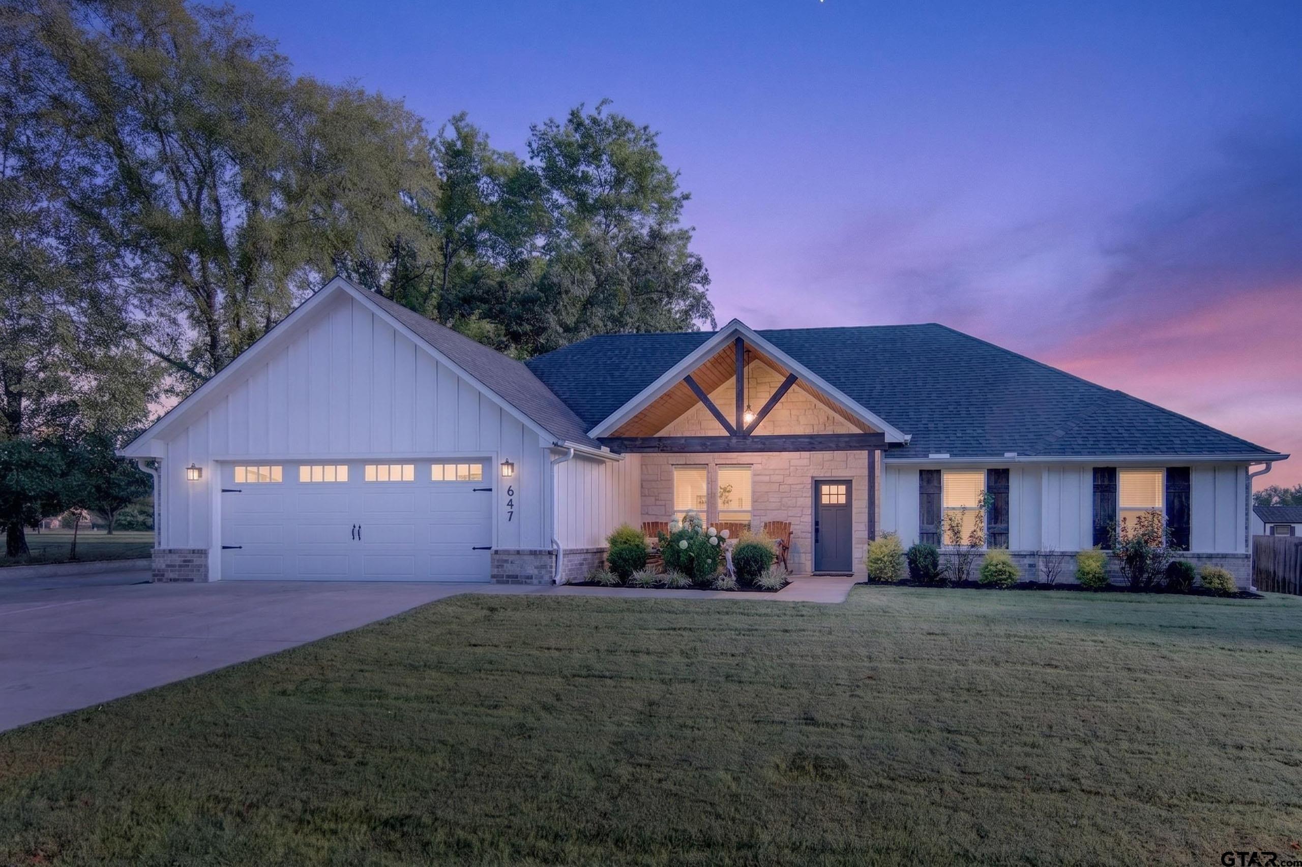 647 Oklahoma St. — photo