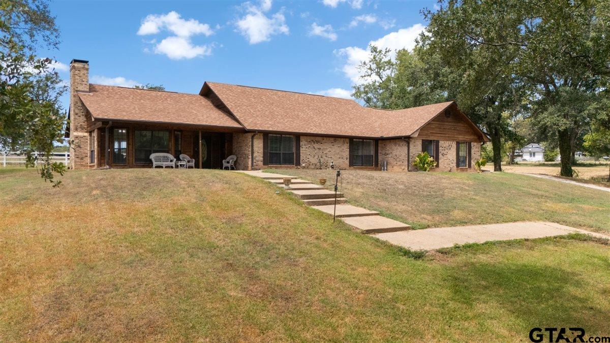 10698 N CR 173 — photo