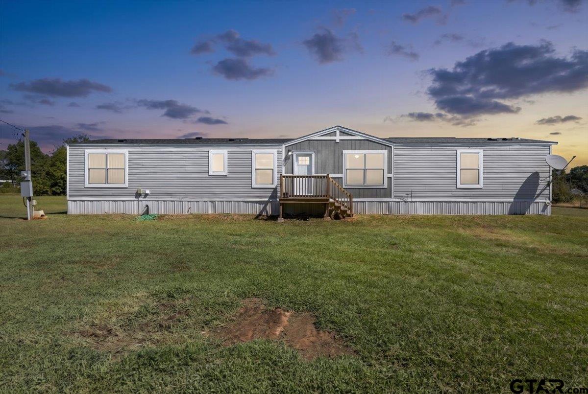 395 N Royal Dr — photo