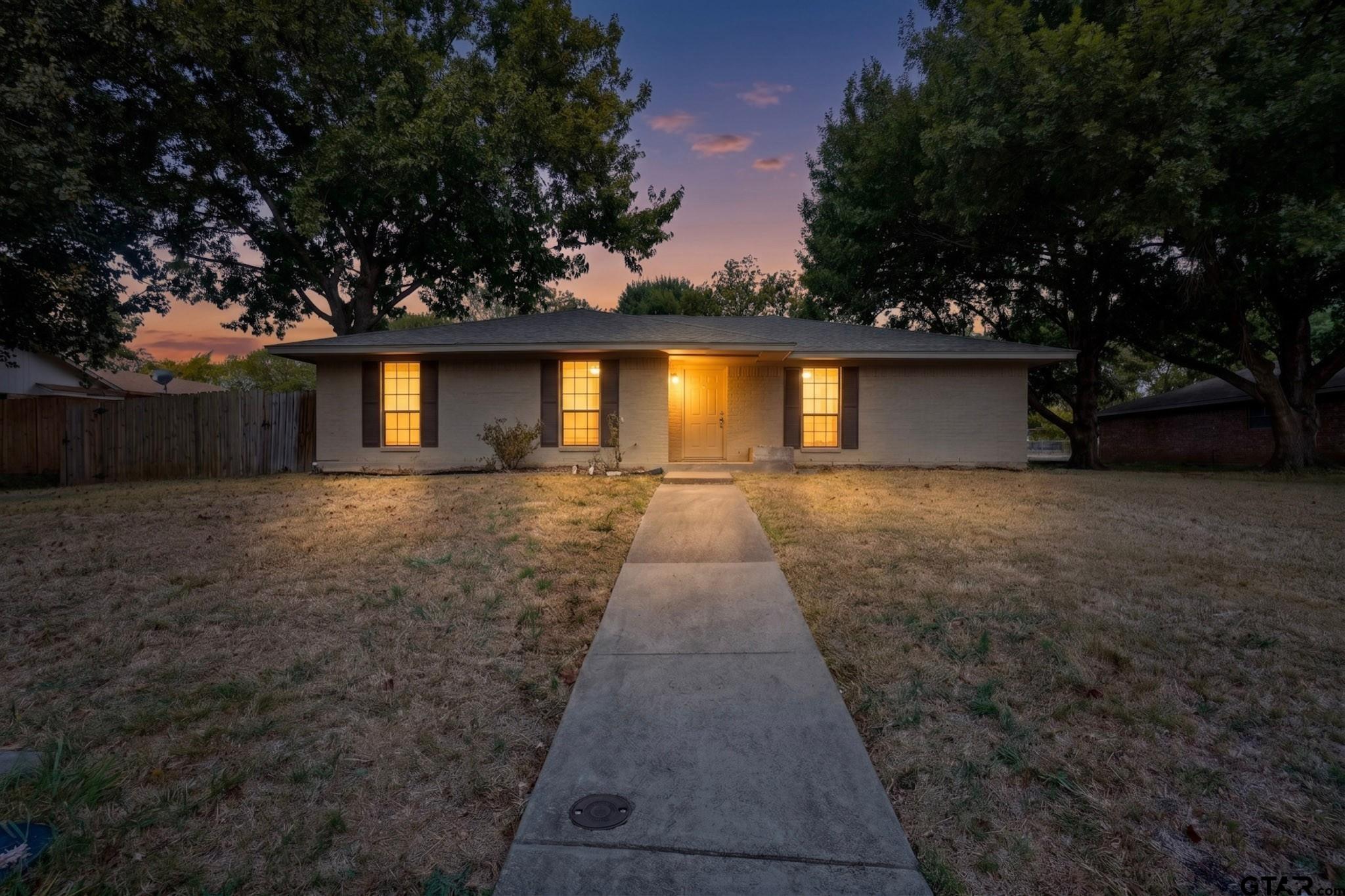 723 Terrace Dr. — photo