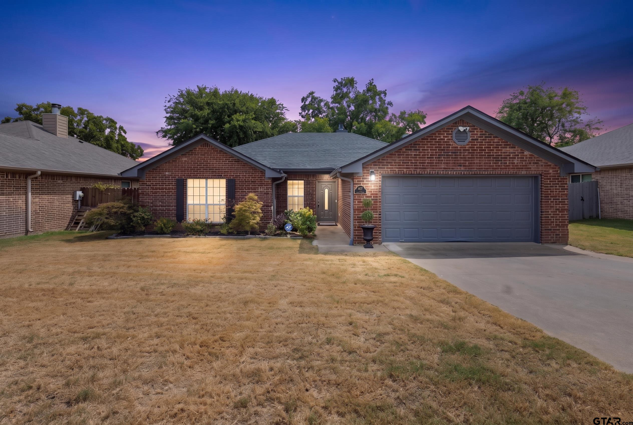 107 N Collin Drive — photo