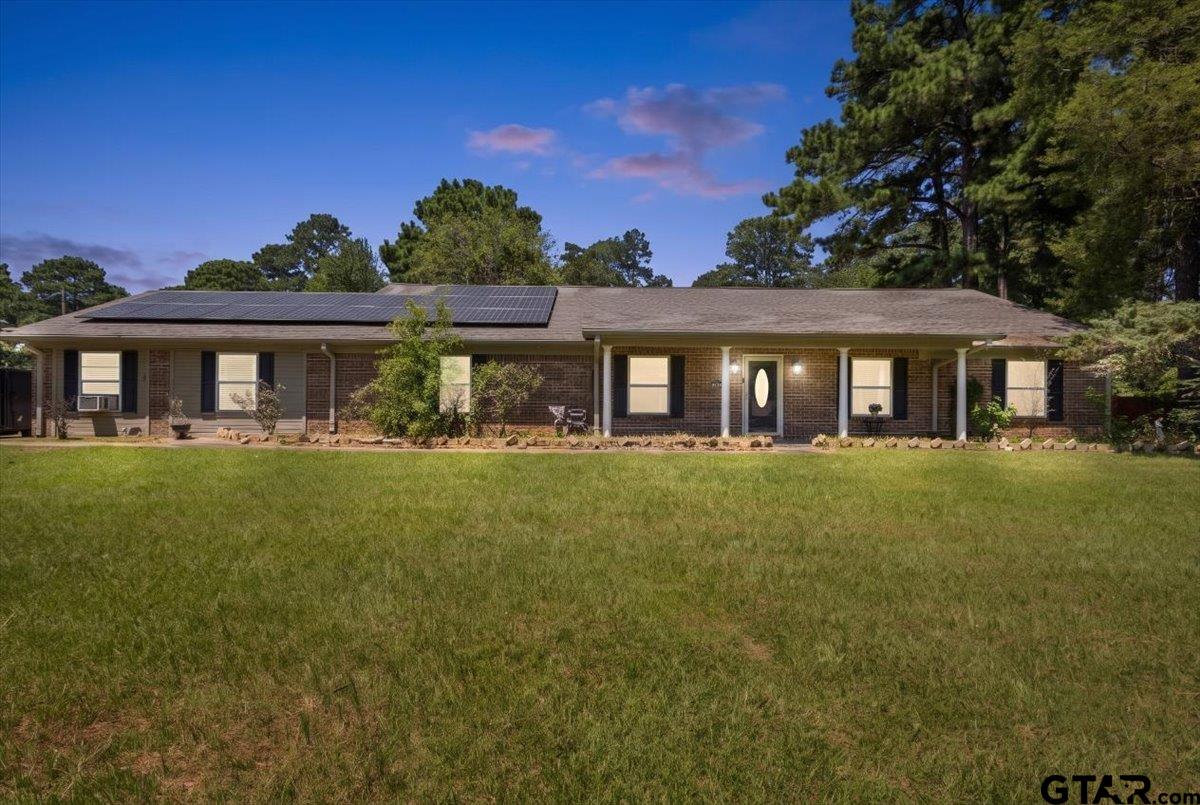 201 Piney Loop — photo