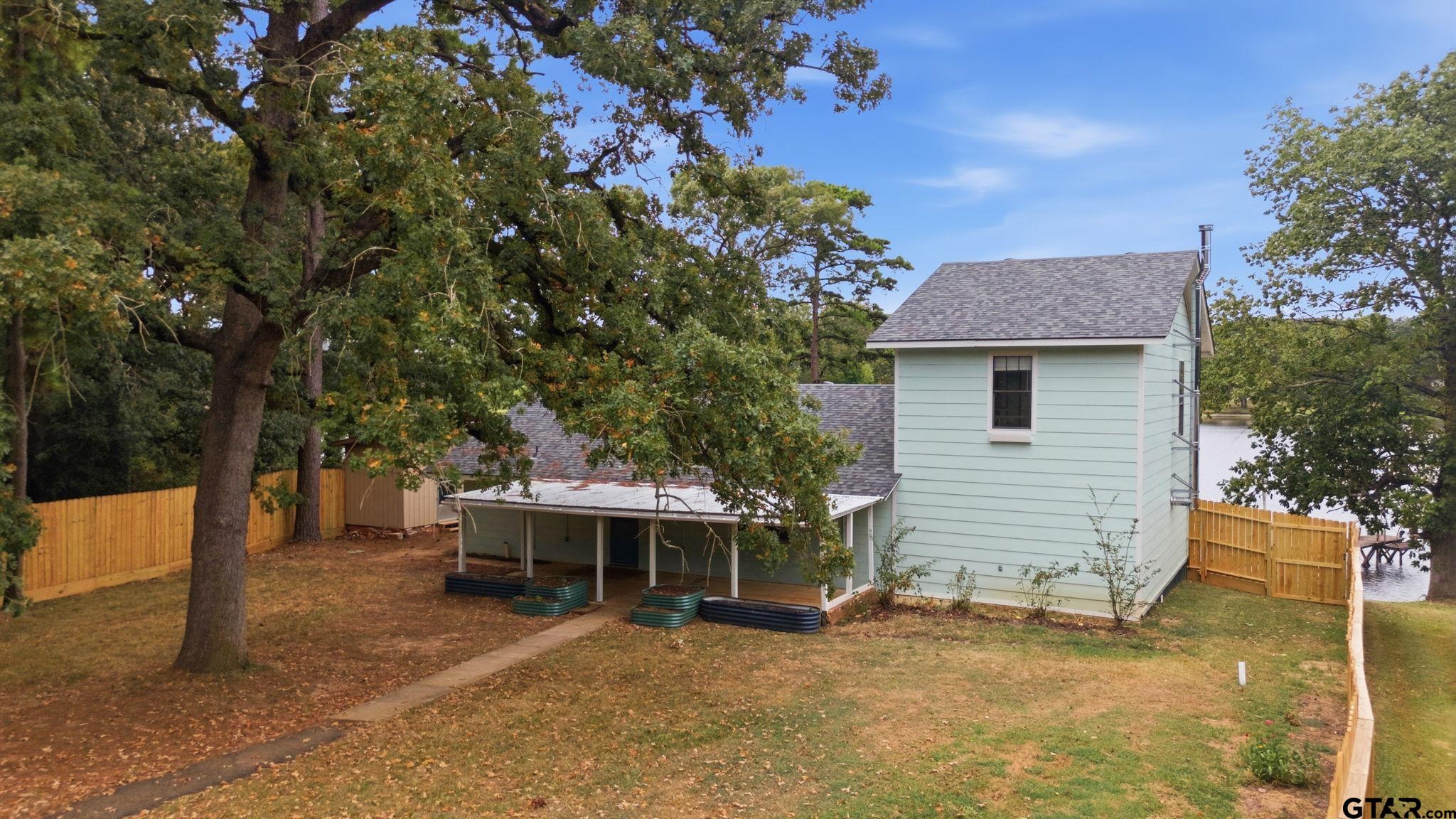 2210 An County Road 385 — photo