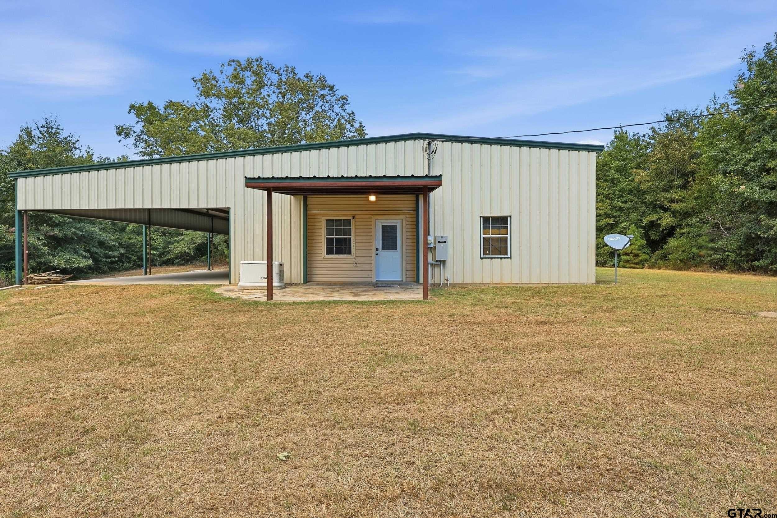 2304 County Road 1240 — photo
