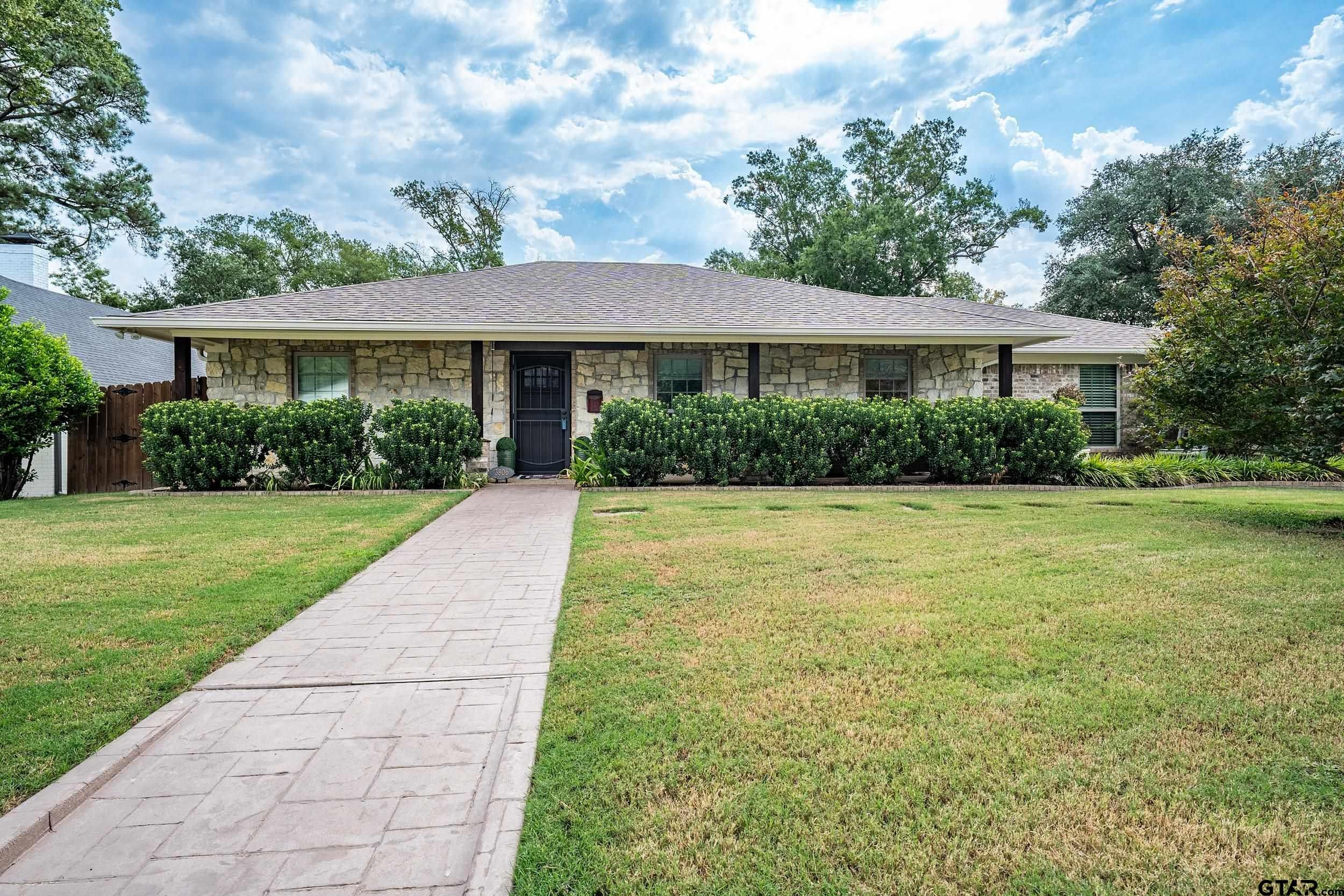 3806 Pollard Dr — photo
