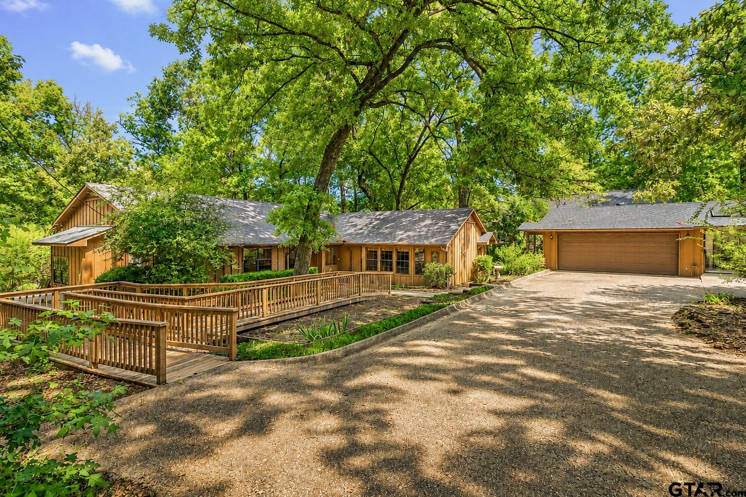 11157 Hamrick Lake Road — photo