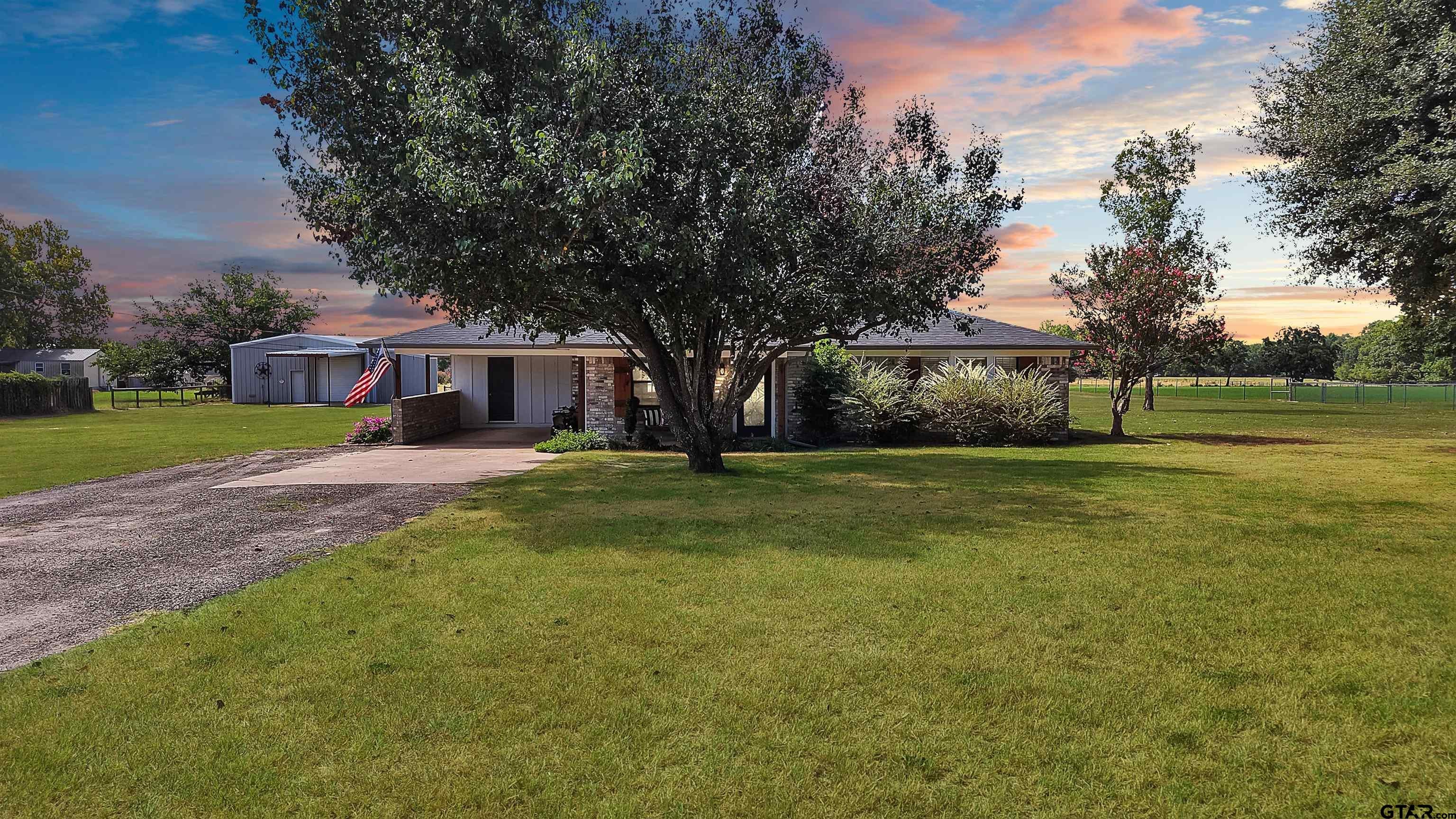 141 County Road 2211 — photo