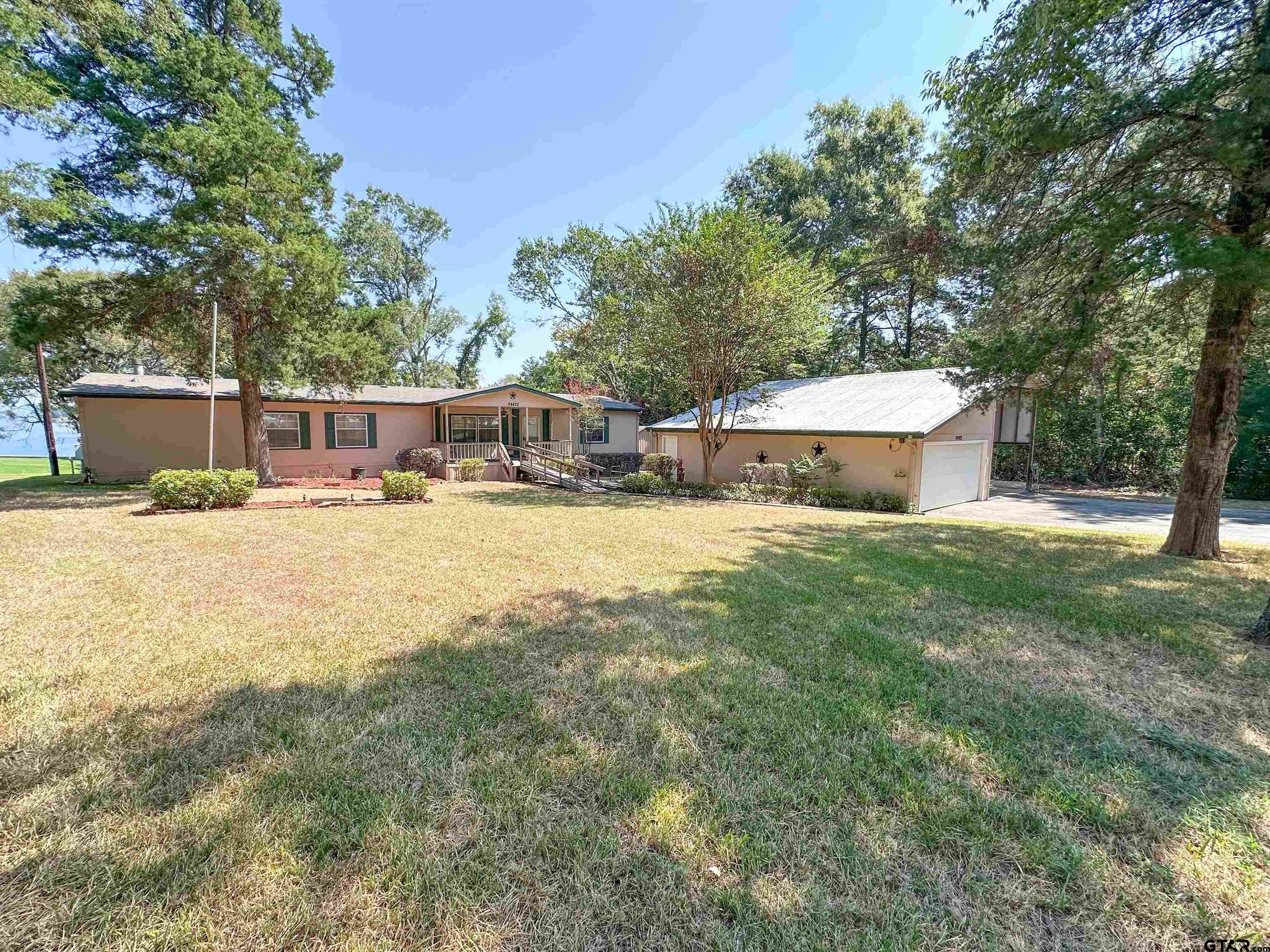 24425 Kevin Dr — photo