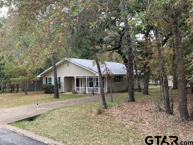 3347 Bandera Street — photo