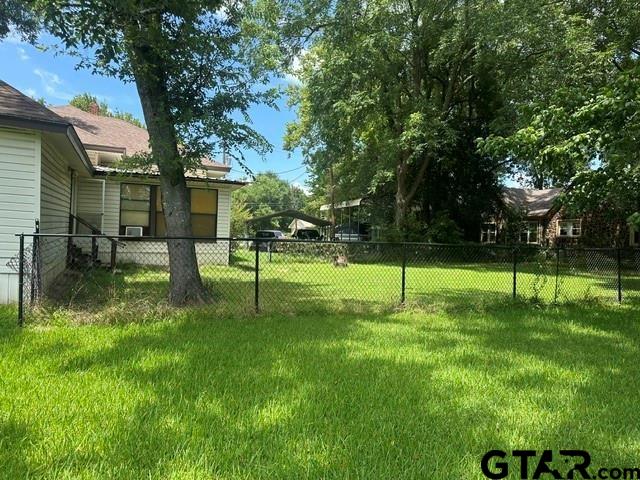 490 E Holley, Alba, TX 75410 — photo 2