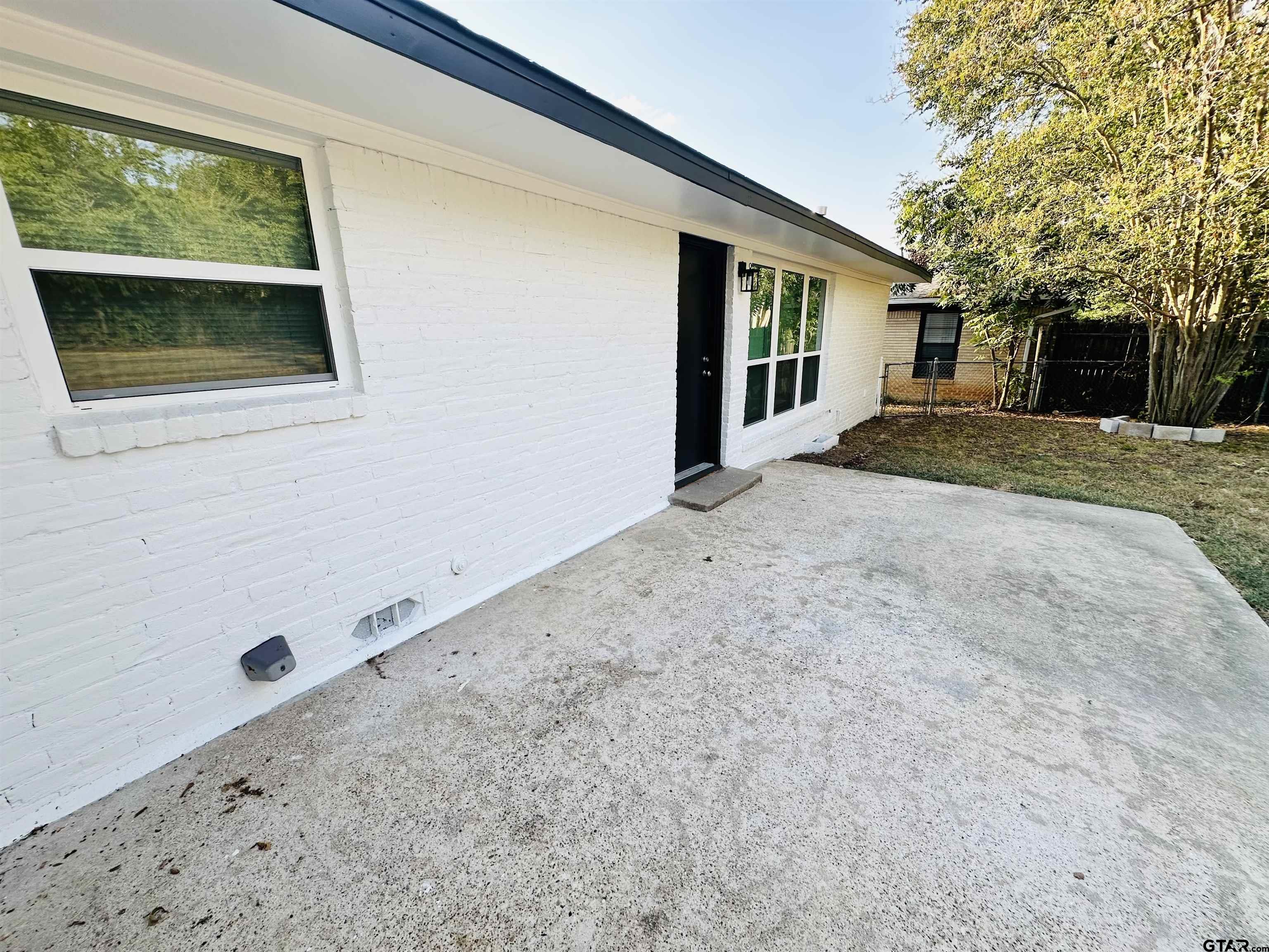 2116 Pine Crest, Tyler, TX 75701 — photo 3