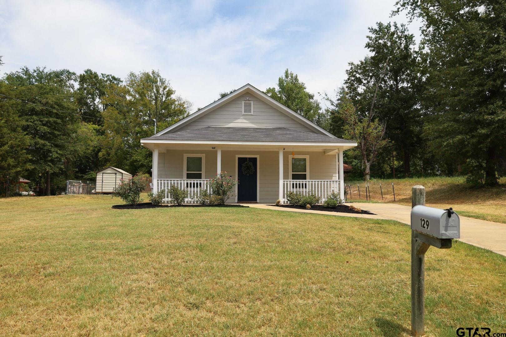 129 Dr Mlk Jr Dr — photo