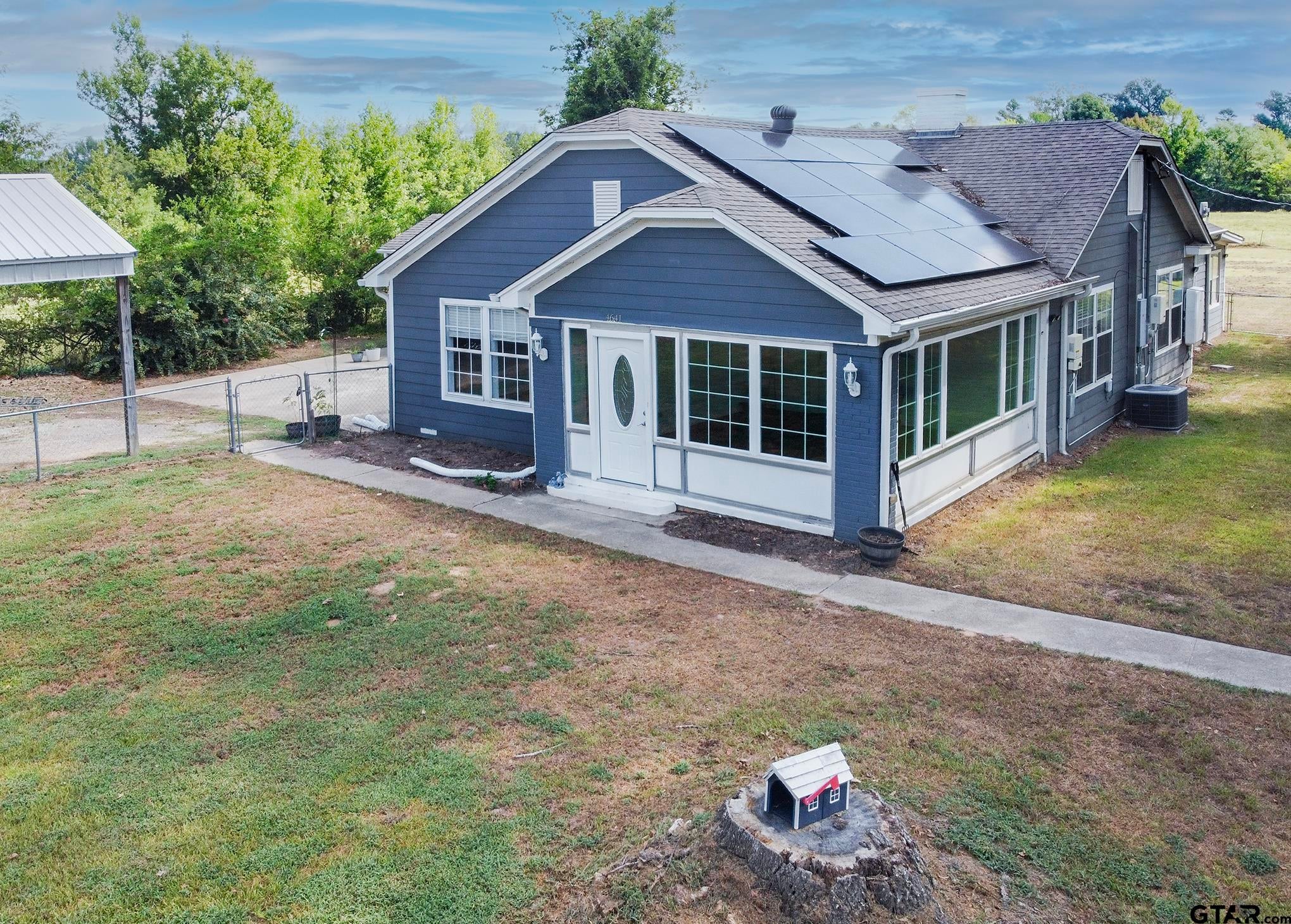 4641 FM 2199 — photo
