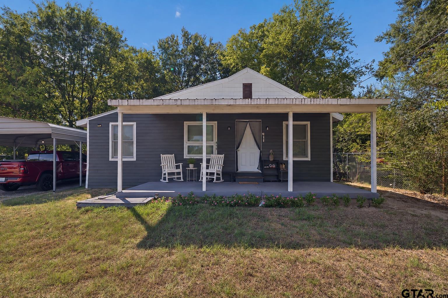 411 N Richardson St. — photo