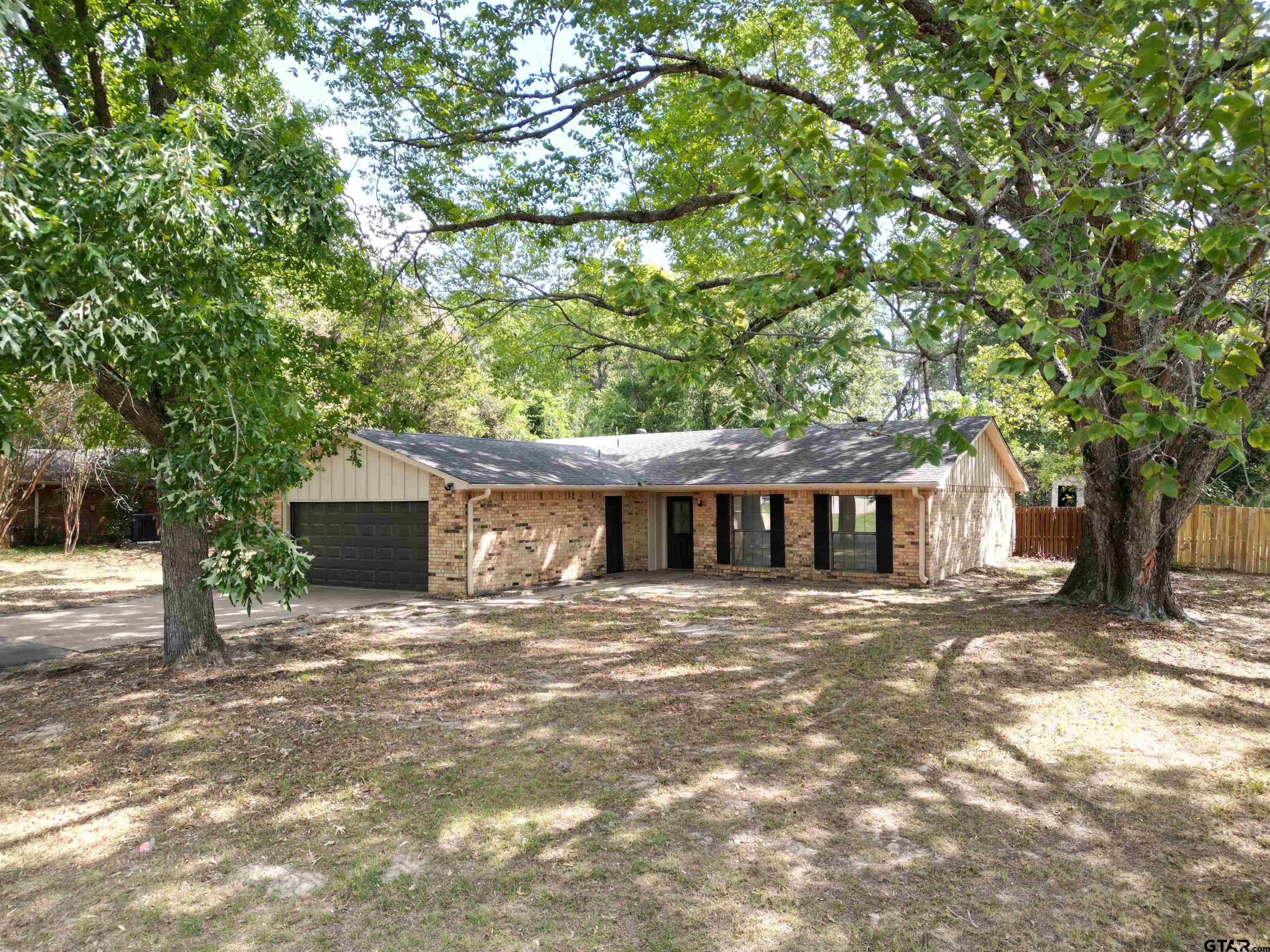 17551 Kristipher Cir — photo