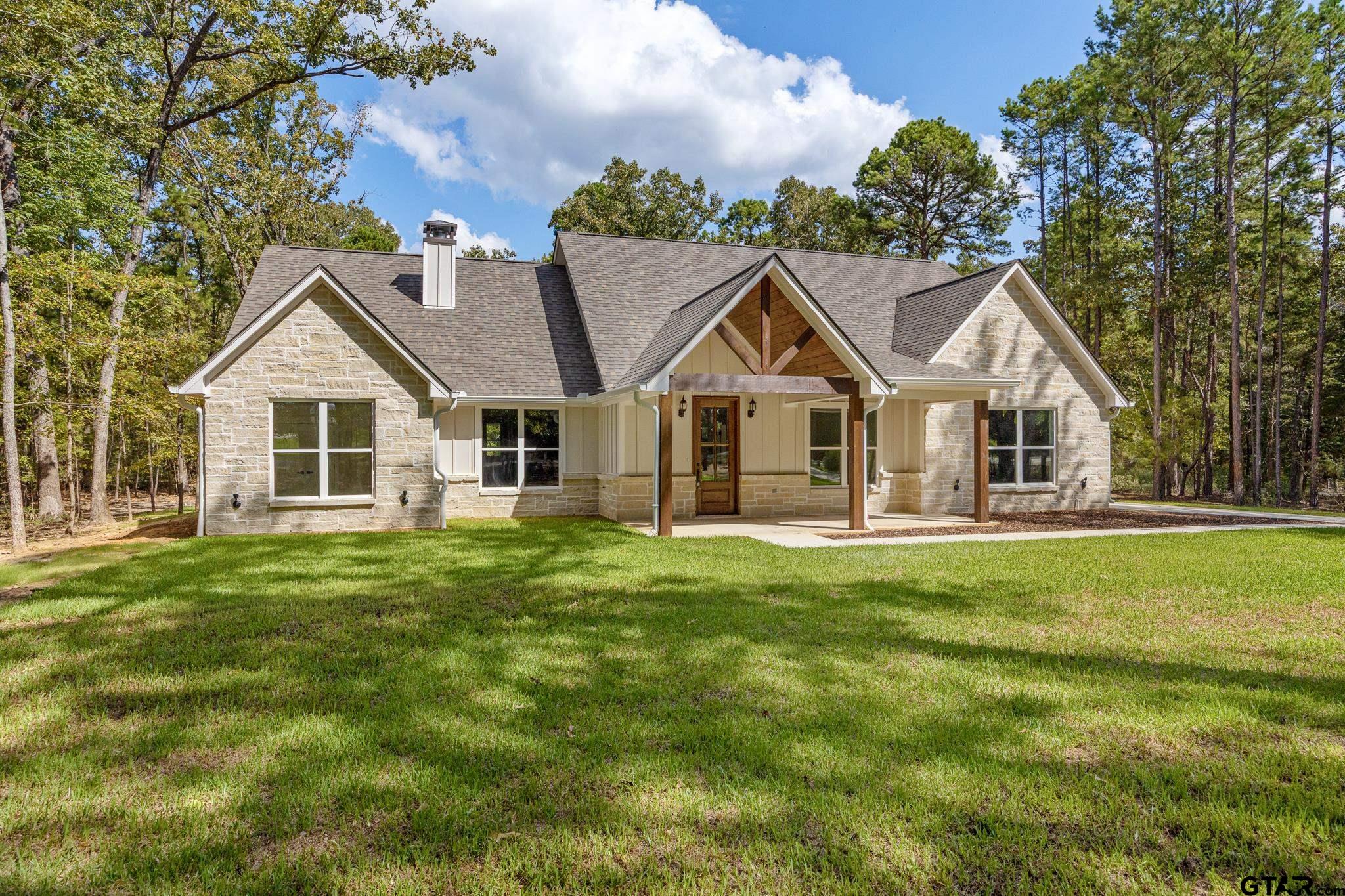 15212 Maple Leaf Court, Tyler, TX 75707