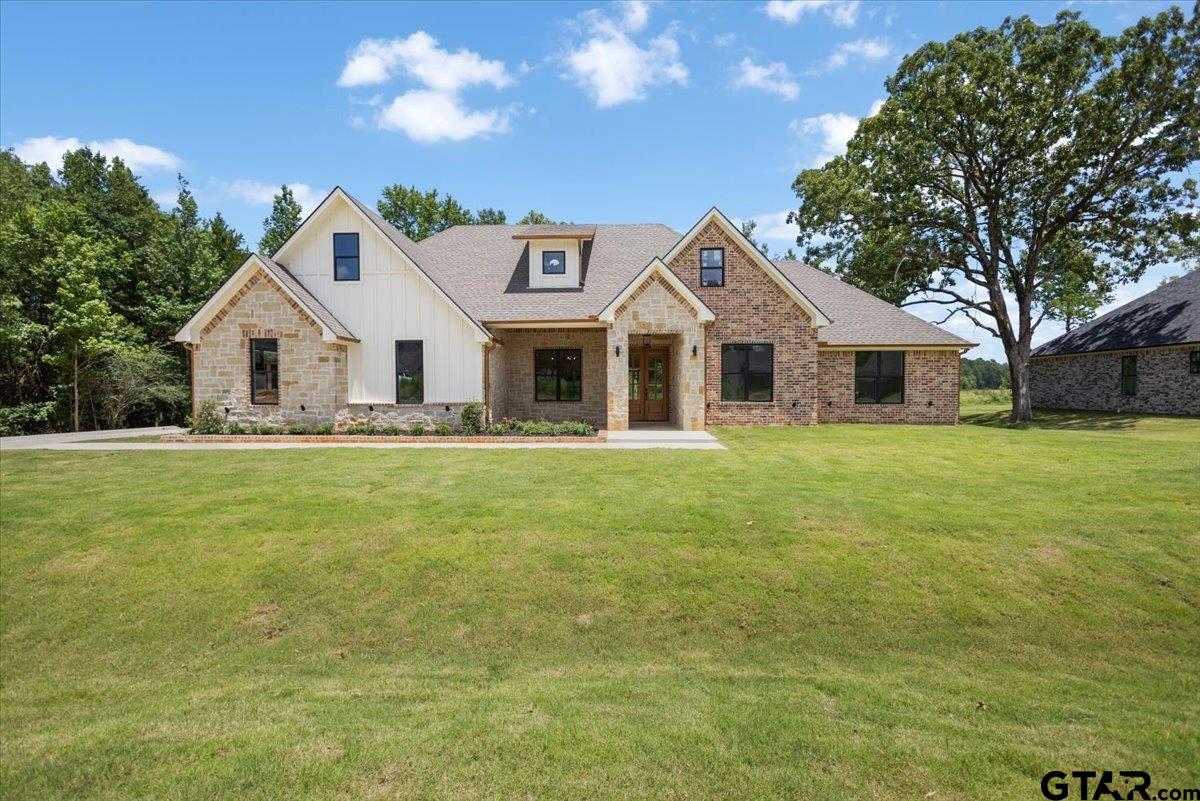 13920 Cedar Hill Ln — photo