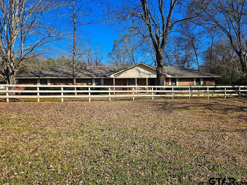 517 An County Road 147 — photo