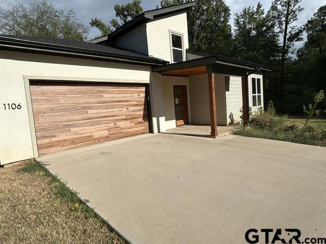 1106 S Main Street — photo