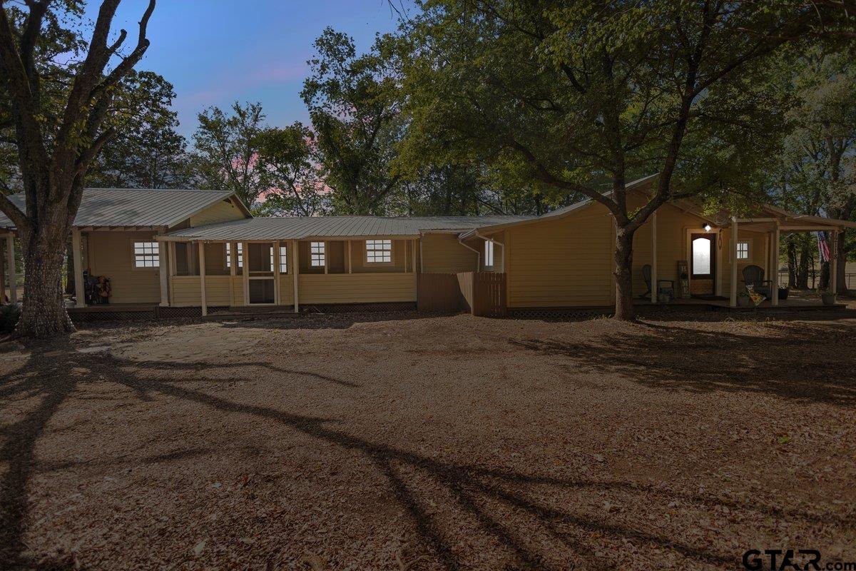 12118 County Road 313 E — photo
