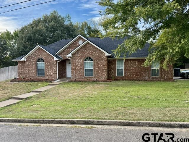 609 William, Lindale, TX 75771 — photo 2
