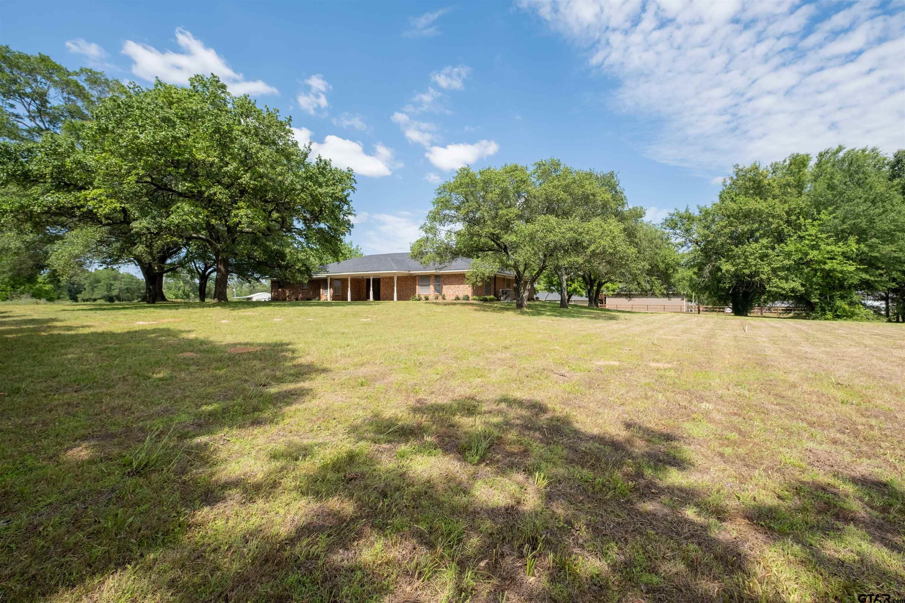 5161 US 271 N — photo