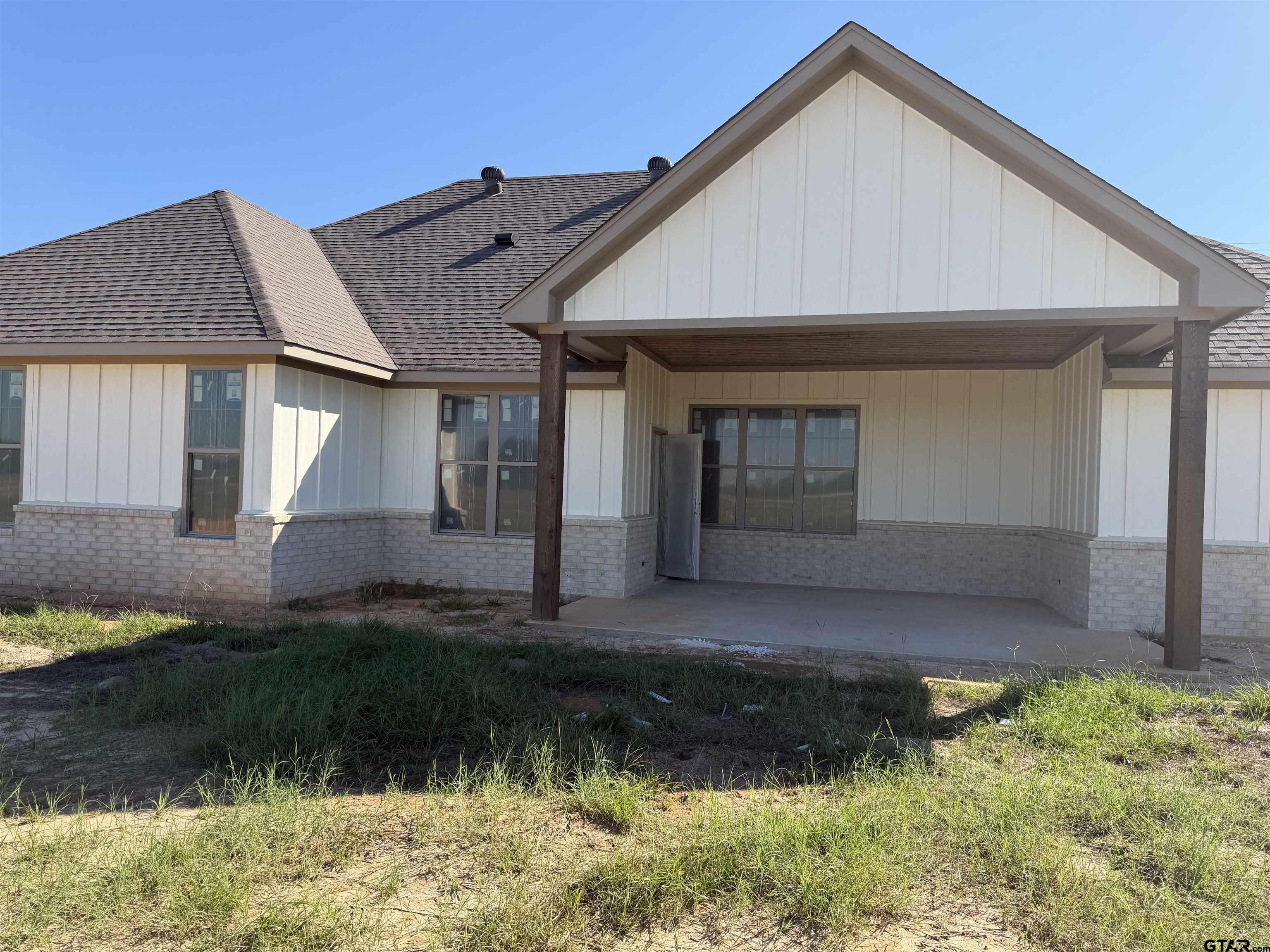 16321 County Road 441 — photo