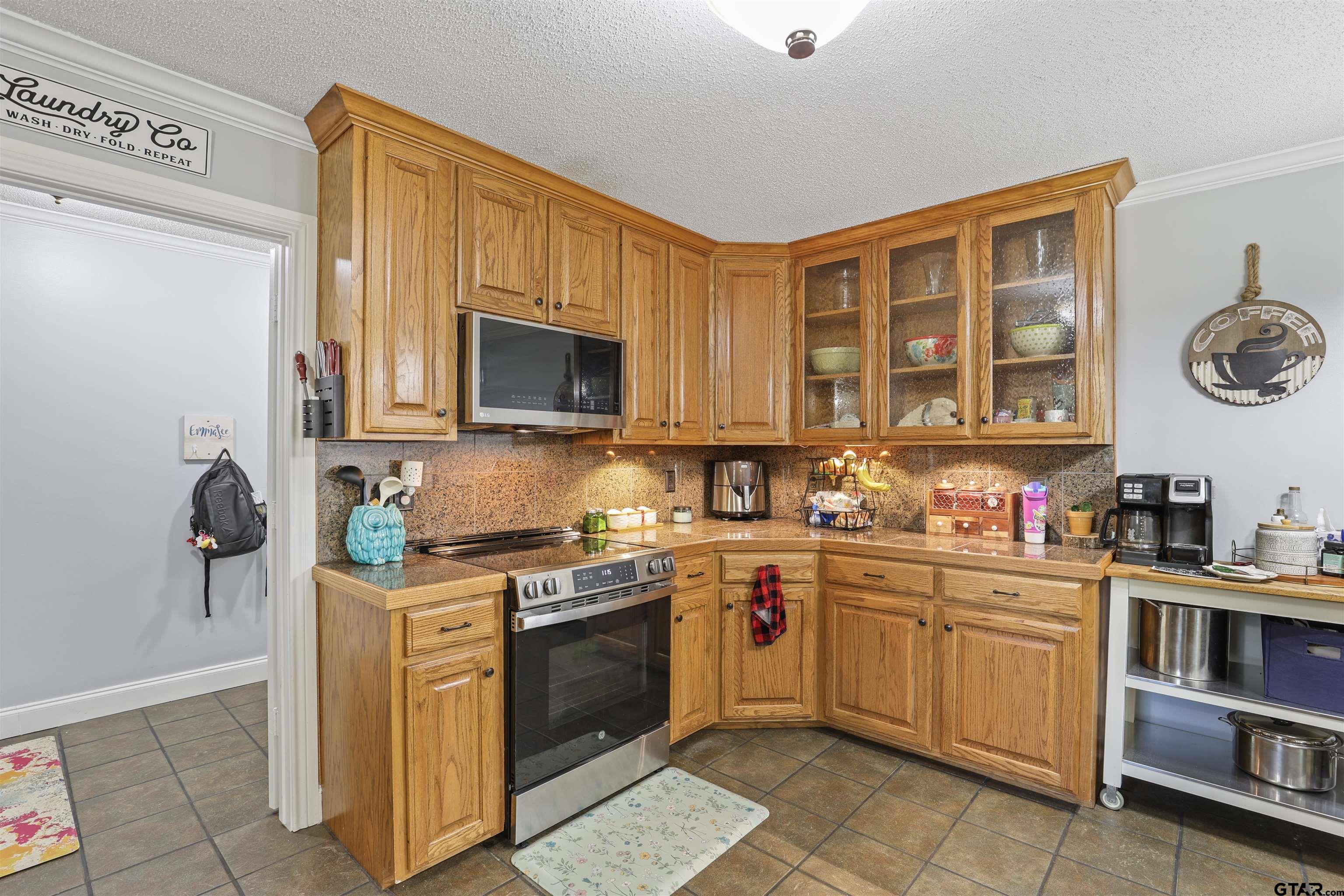 100 Madison, Longview, TX 75603 — photo 2