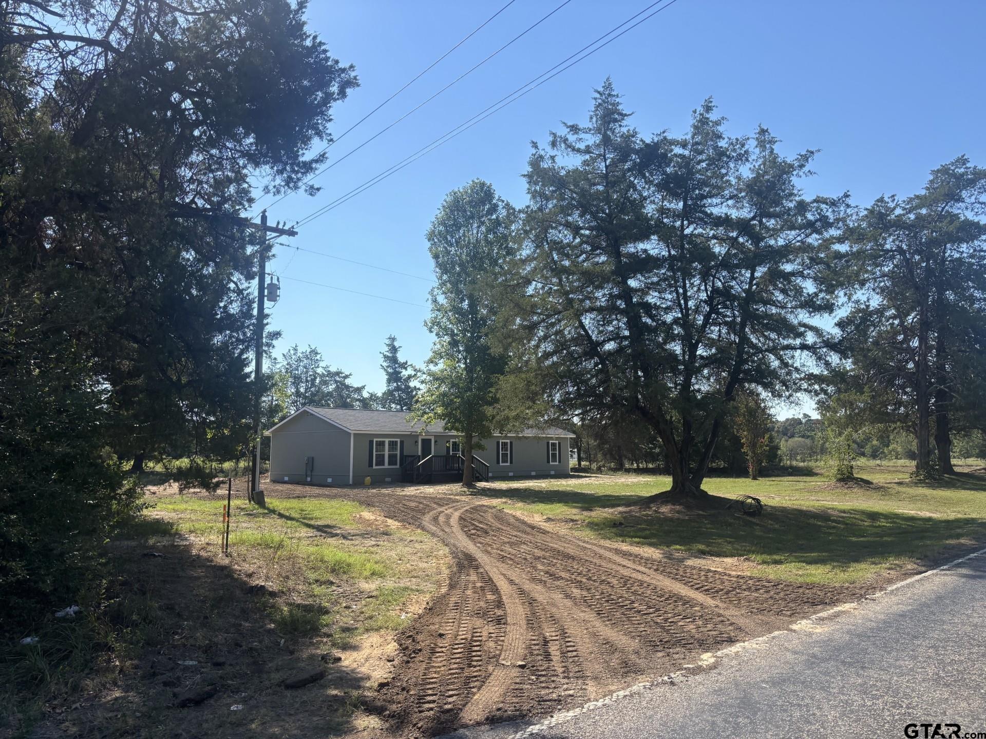 2088 FM 556 — photo