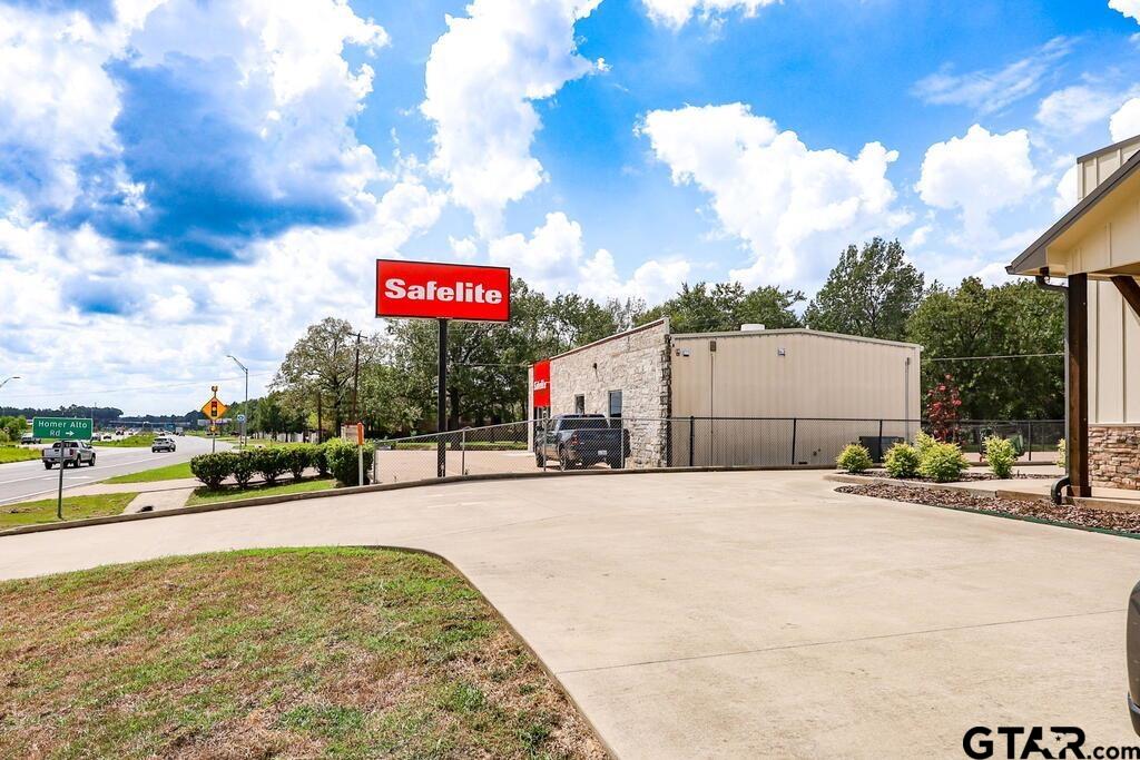 2001 N John Redditt, Lufkin, TX 75901 — photo 3