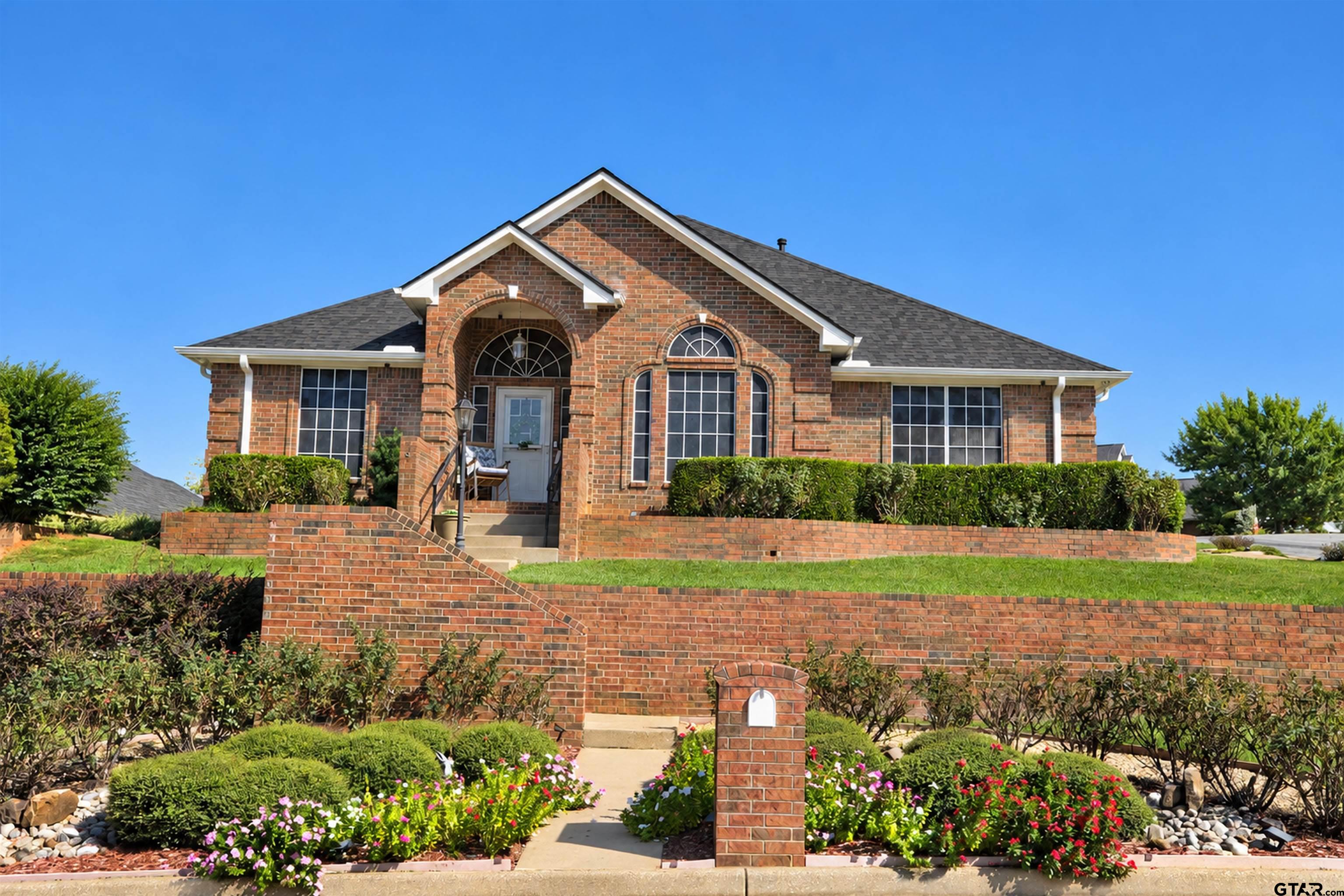 16553 Beauregard Drive — photo